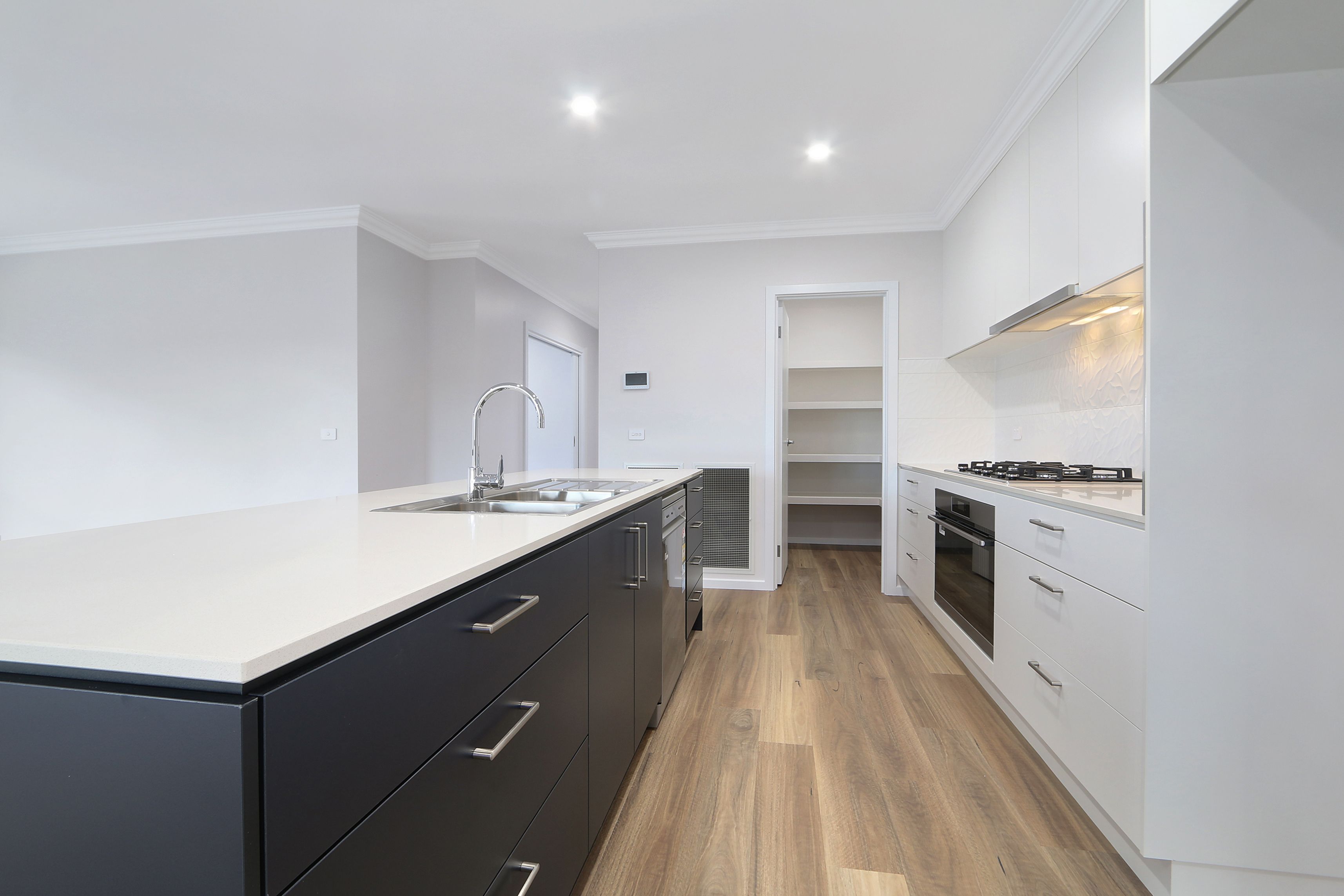 40 Canterbury Road, Thurgoona, NSW 2640