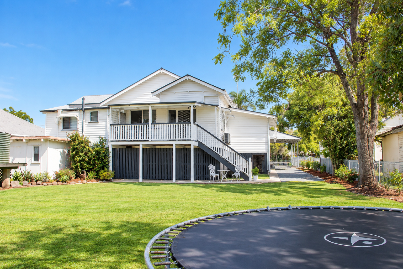 27 Yandilla Street — photo 14 of 14