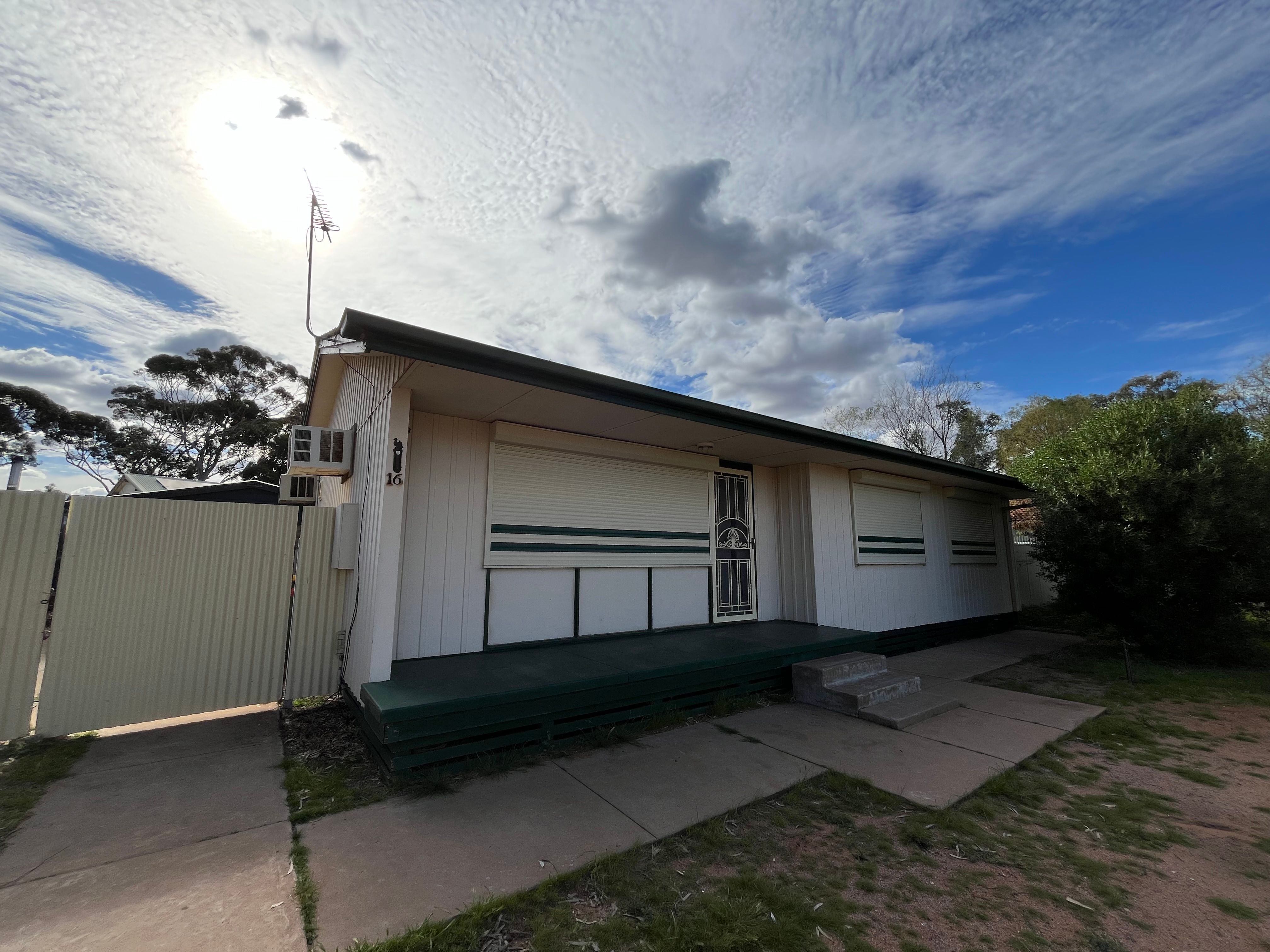 16 Larkin Crescent, Port Augusta, SA 5700
