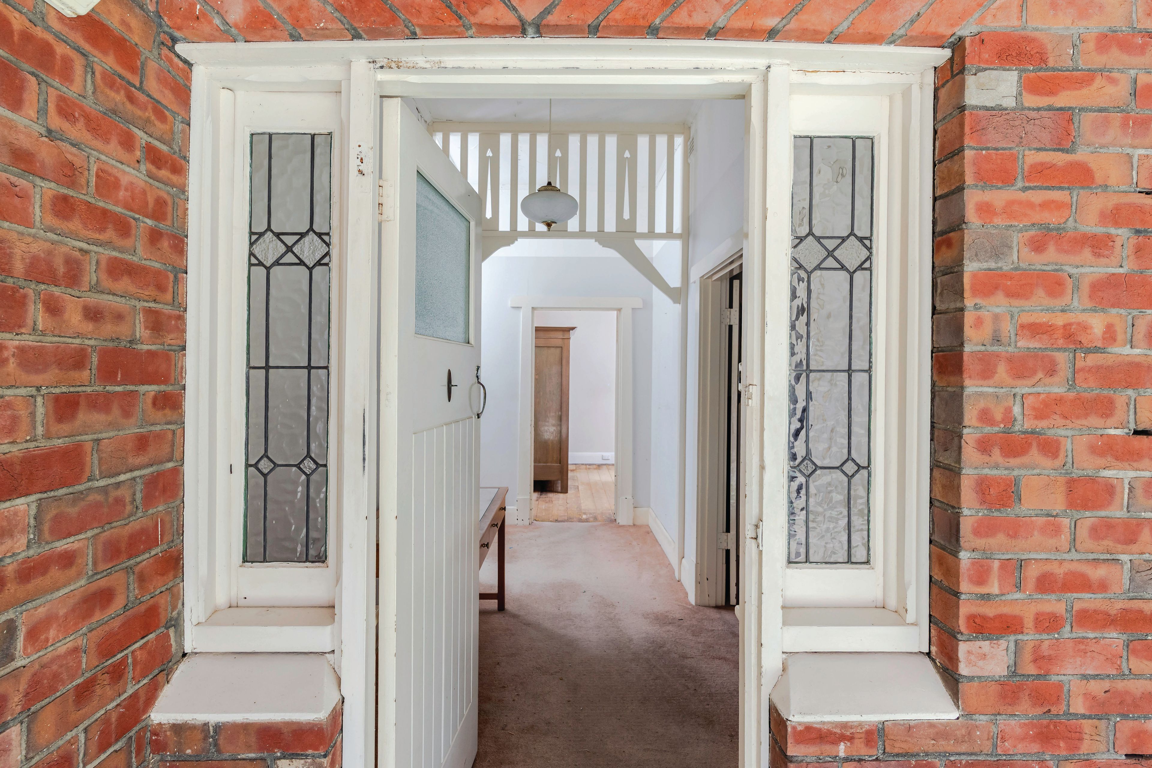 54 Canterbury Avenue — photo 6 of 27