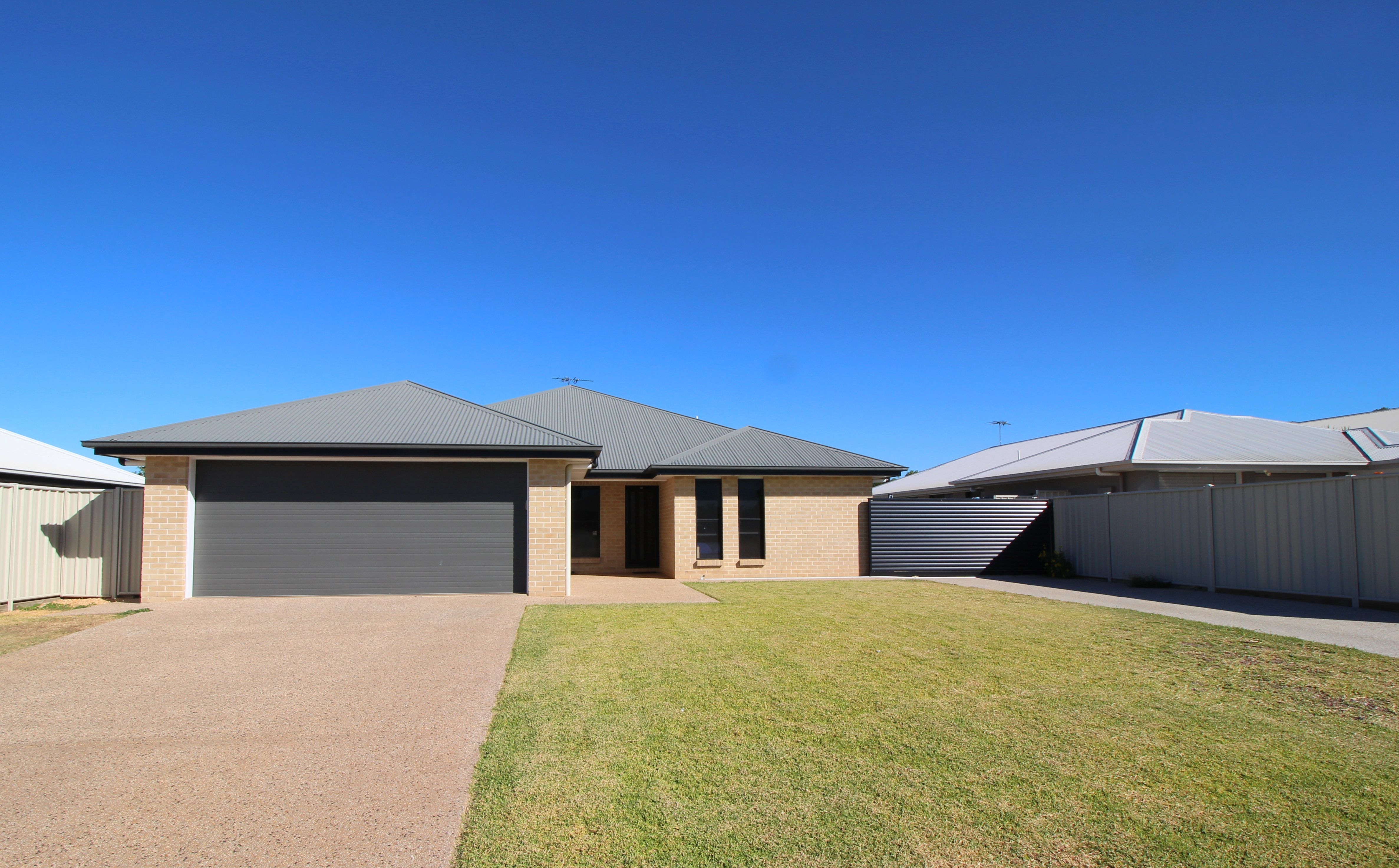 23 Glovar Street, Emerald, QLD 4720