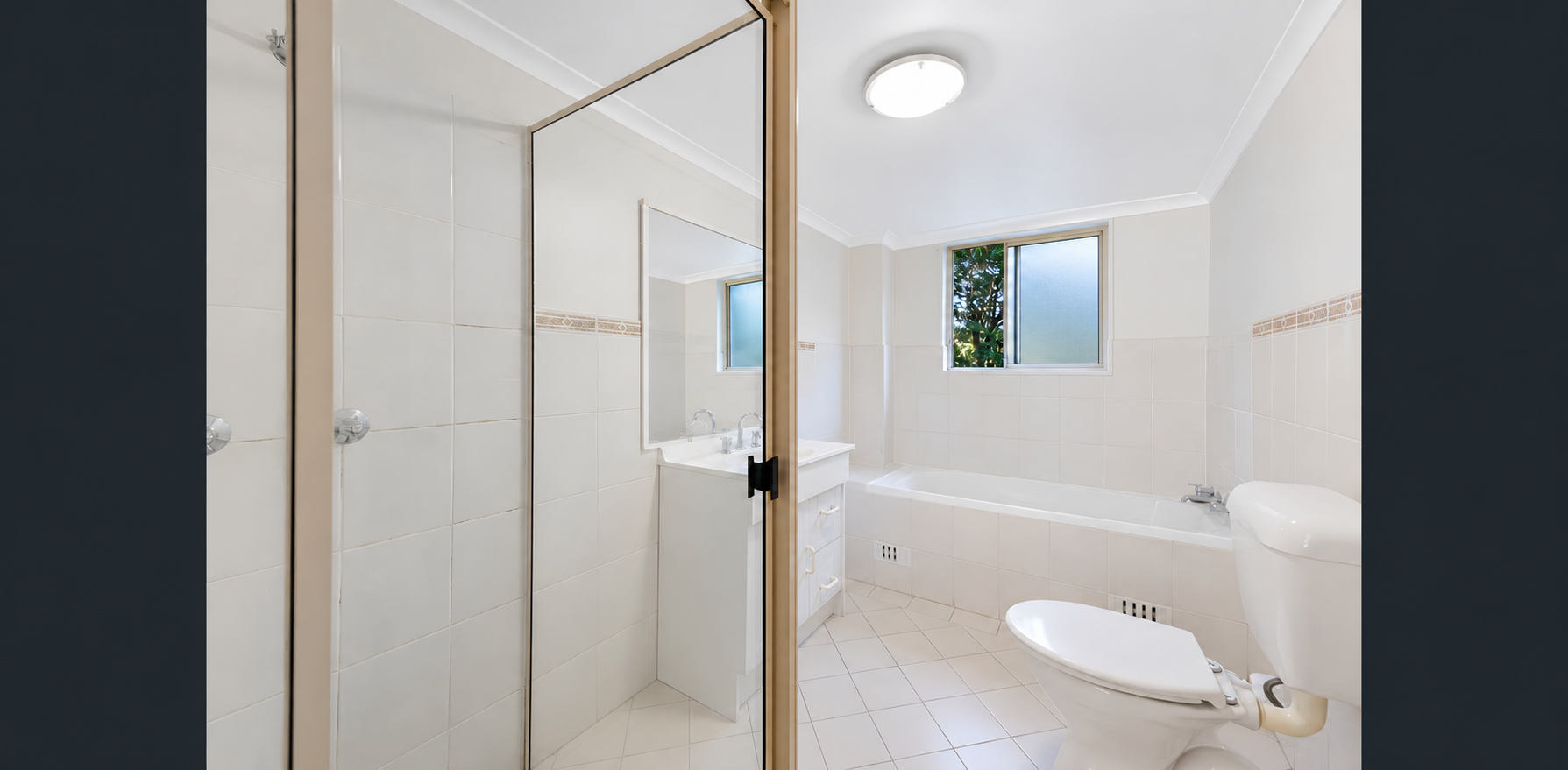 16/142 Meredith Street — photo 4 of 7
