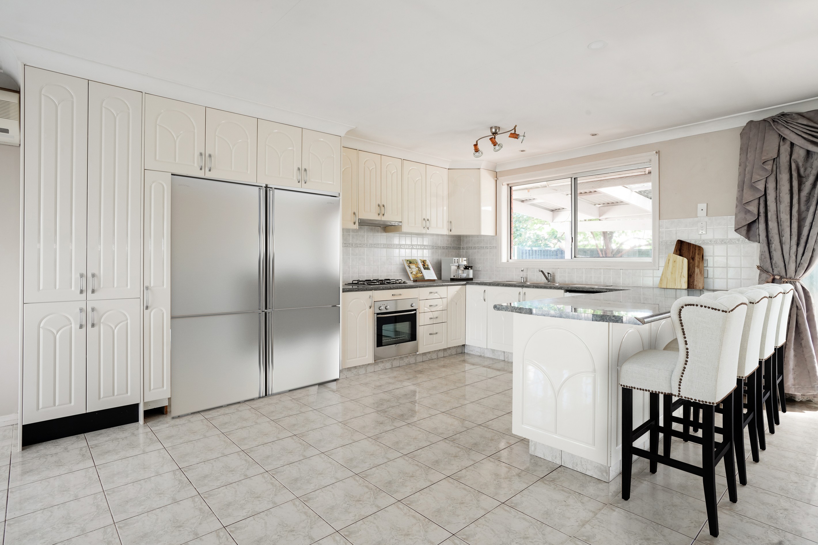 4 Hughes Street, Leumeah, NSW 2560