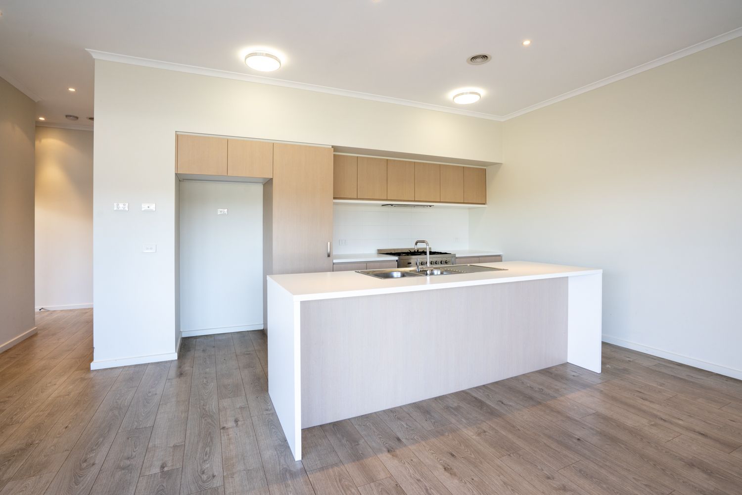 16 Valley Park Boulevard, Westmeadows, VIC 3049