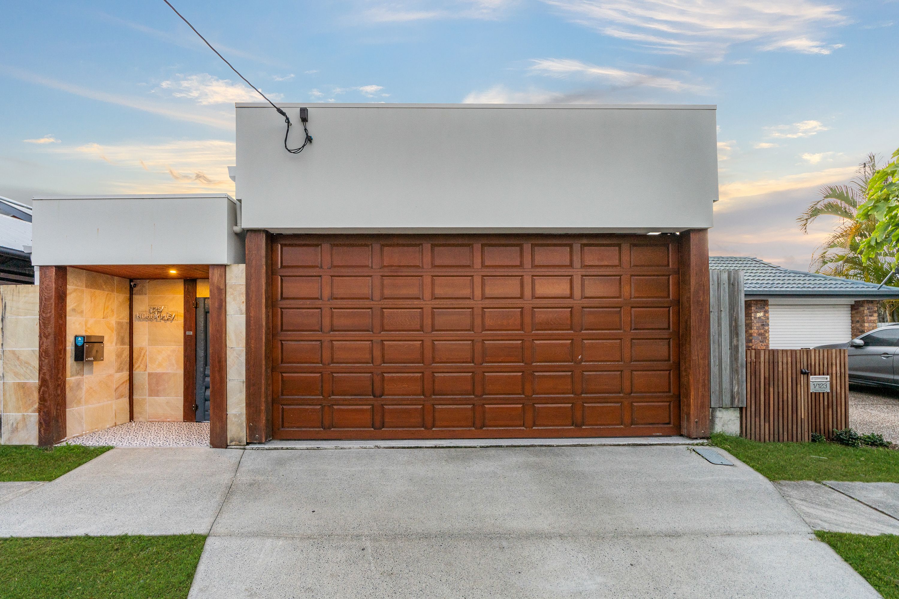 125 Nobby Parade, Miami, QLD 4220