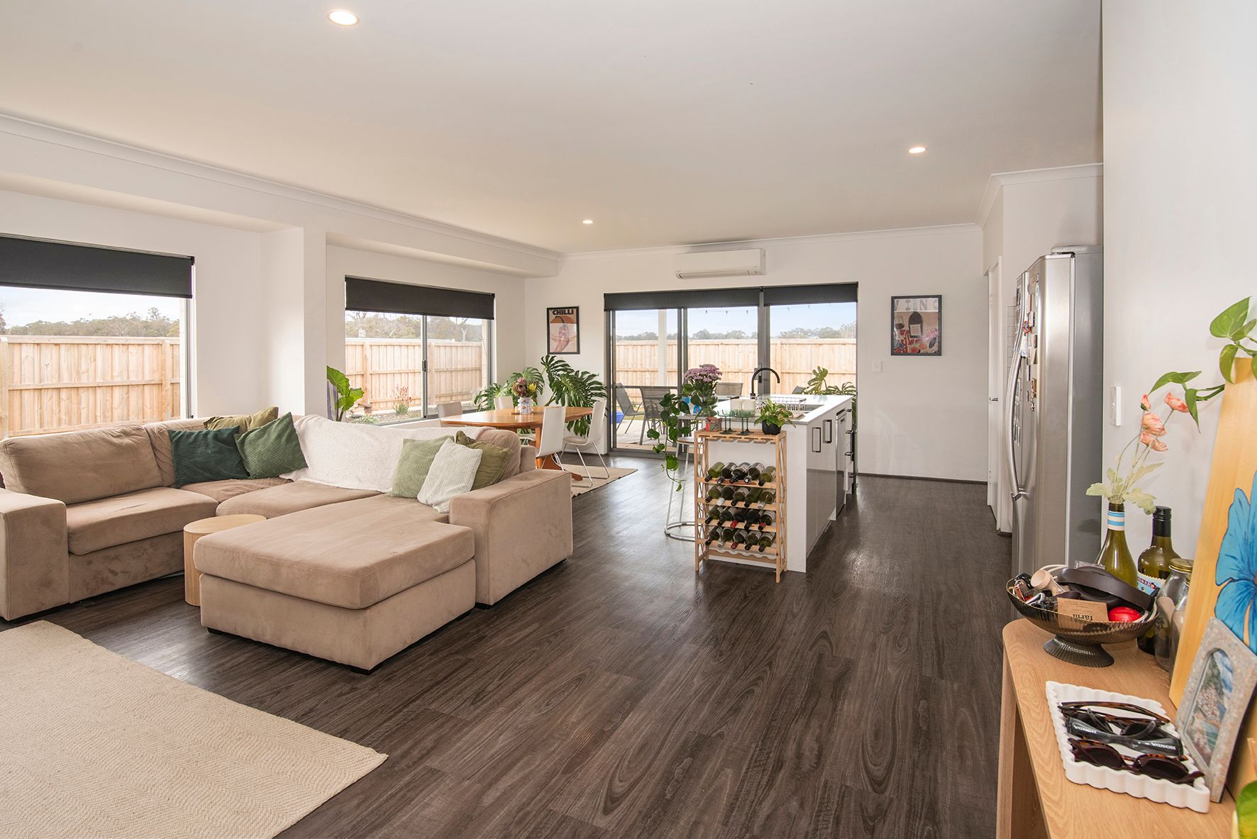 6 MacLaren Crescent — photo 4 of 14