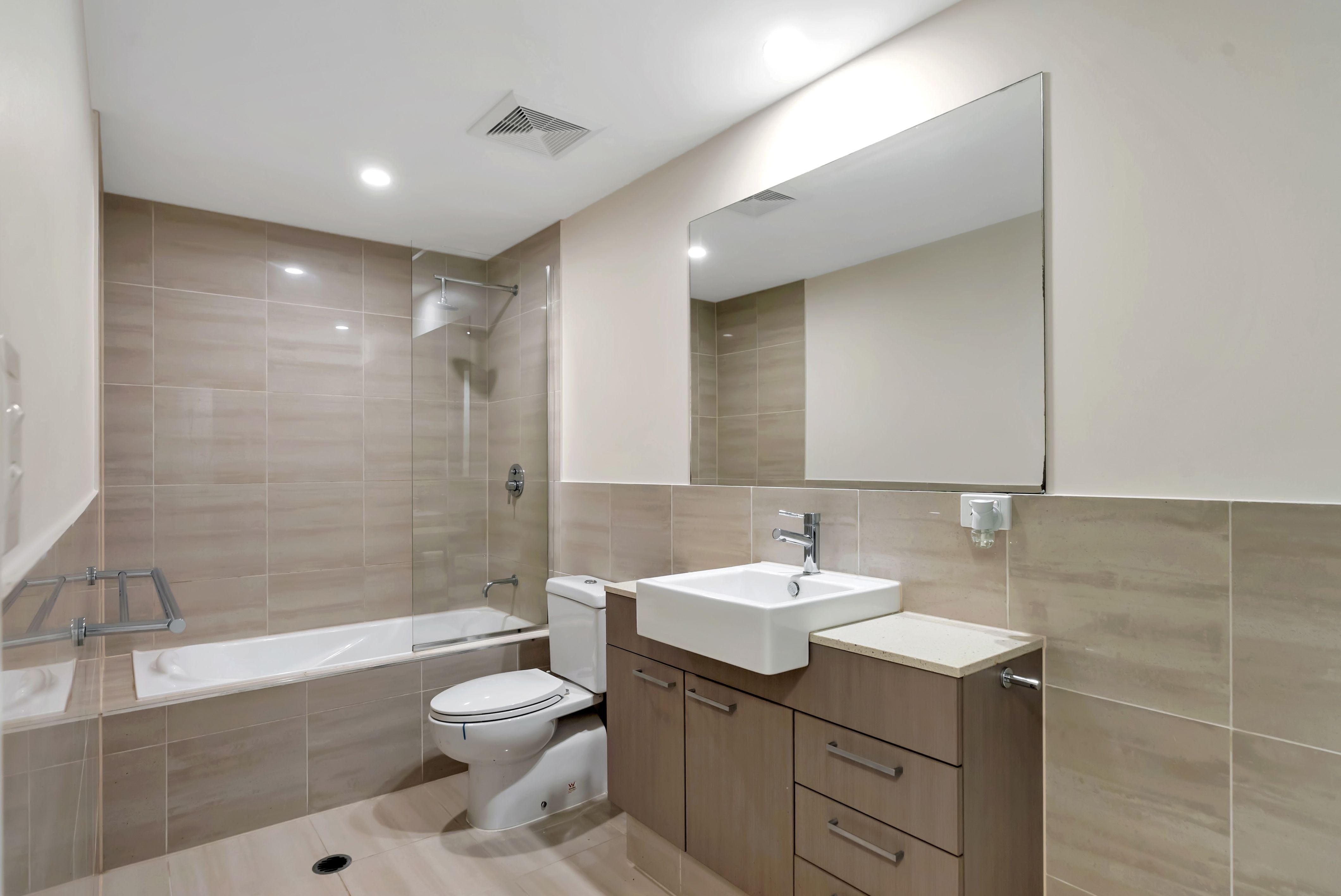 305/174 Grafton Street — photo 15 of 29