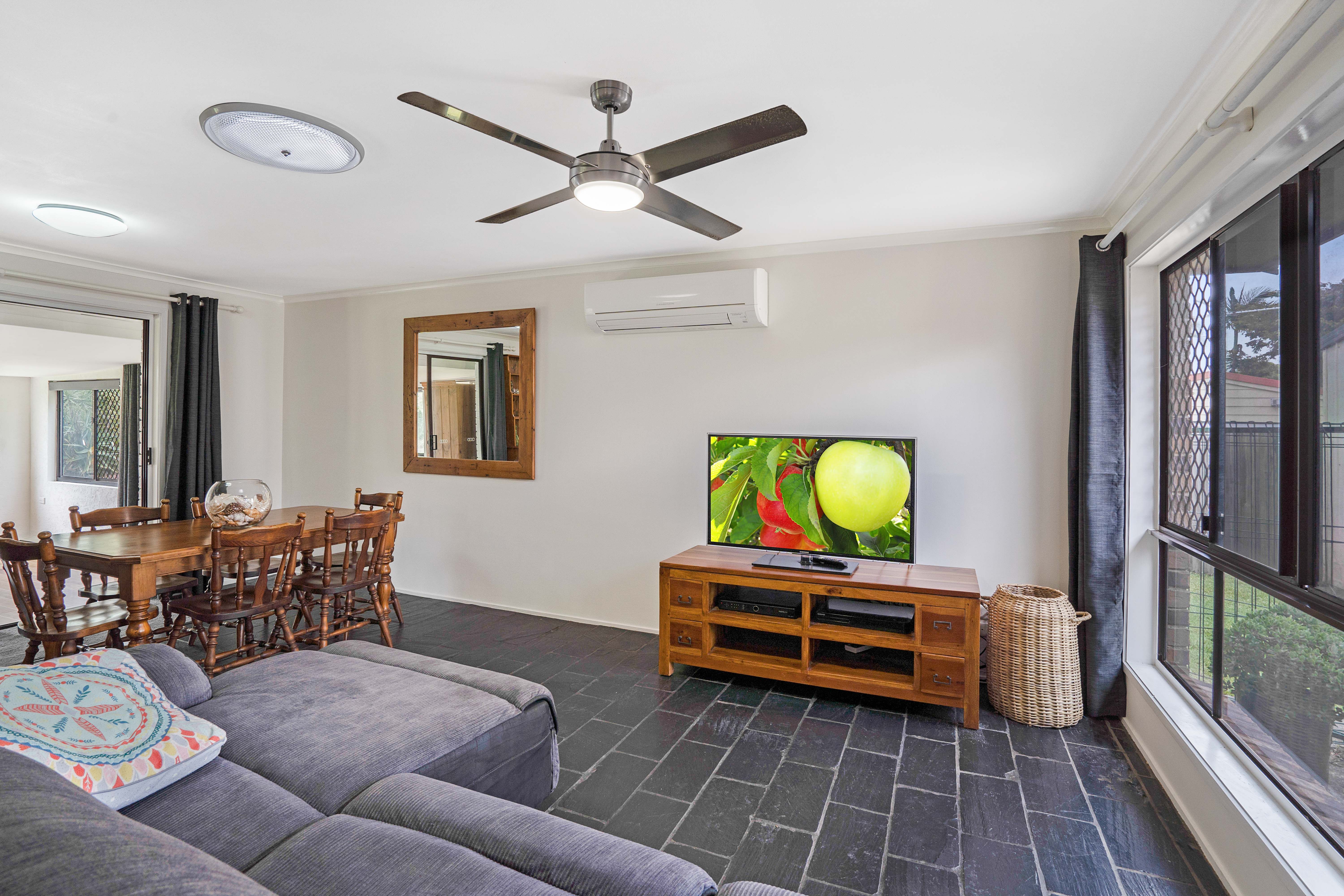 14 Straight Drive, Browns Plains, QLD 4118