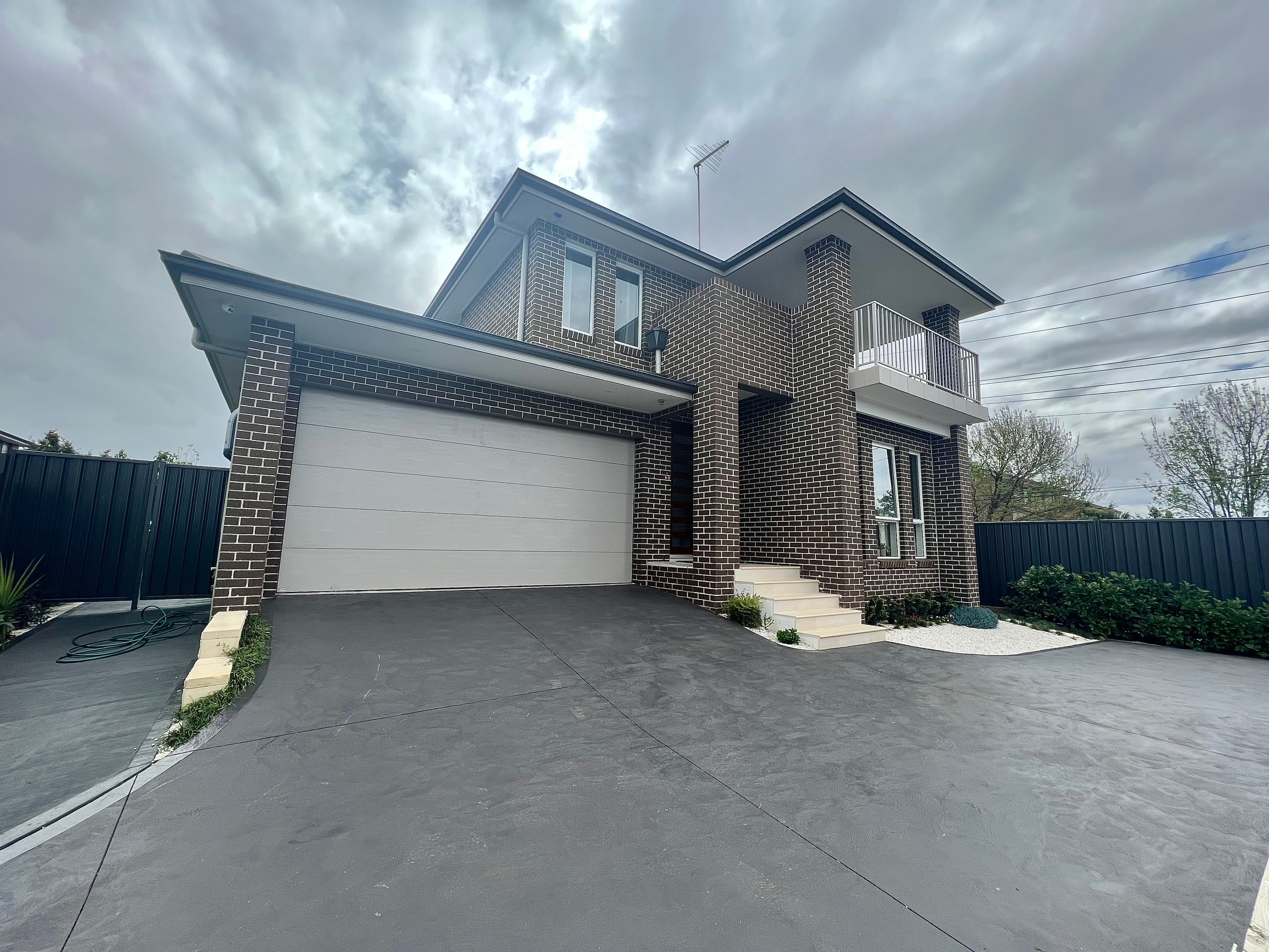 29 Glenfield Road, Glenfield, NSW 2167