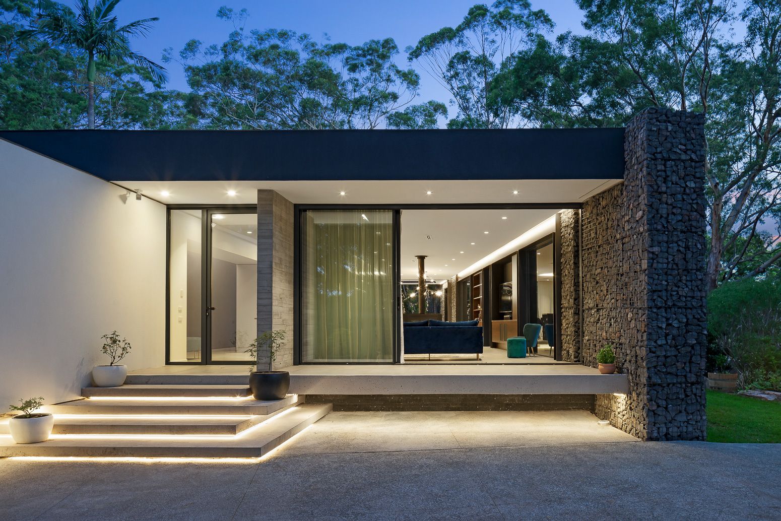 72 Fowler Road, Illawong, NSW 2234