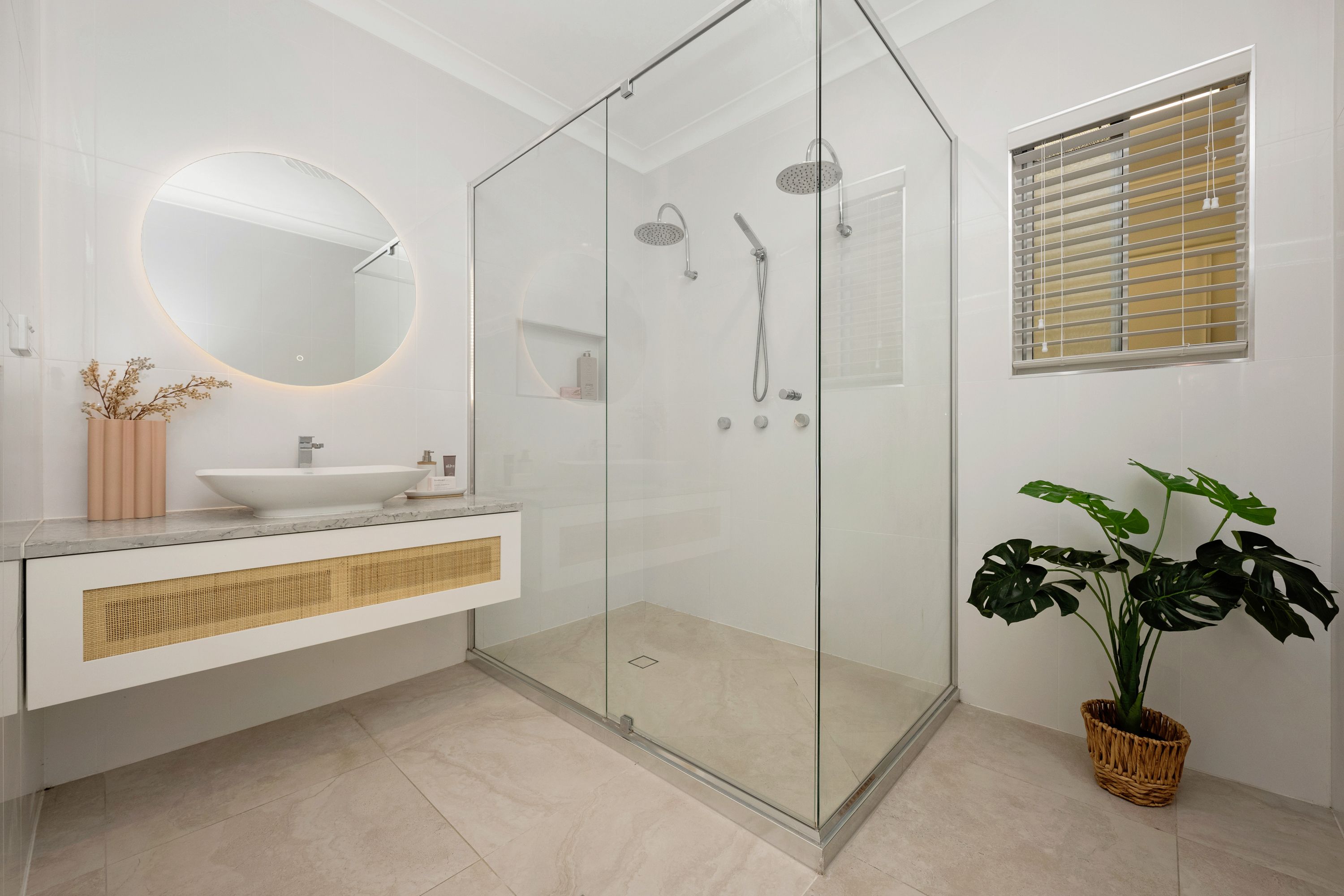 83 Rangewood Drive — photo 4 of 22