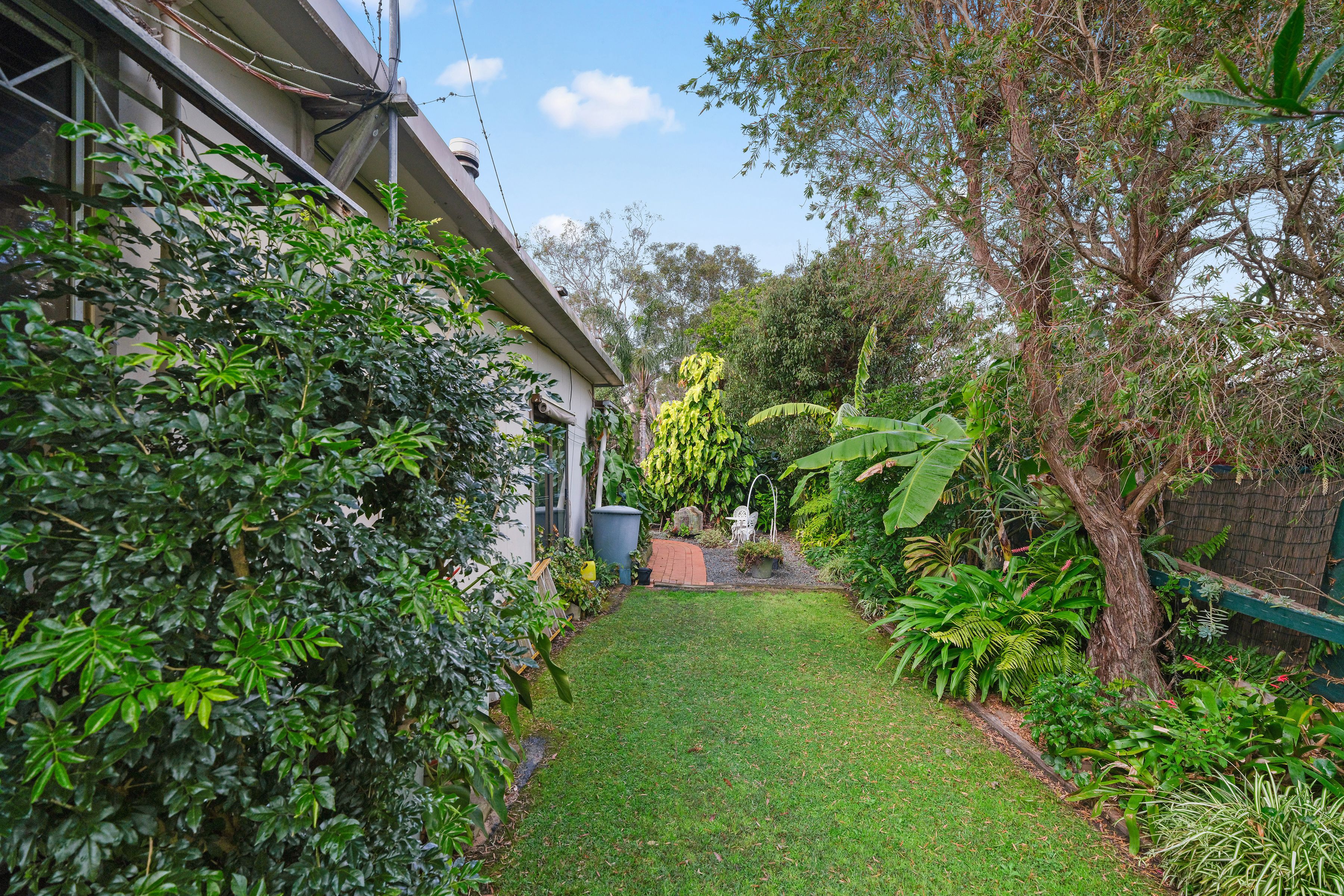 19 Tulkaba Road — photo 7 of 25