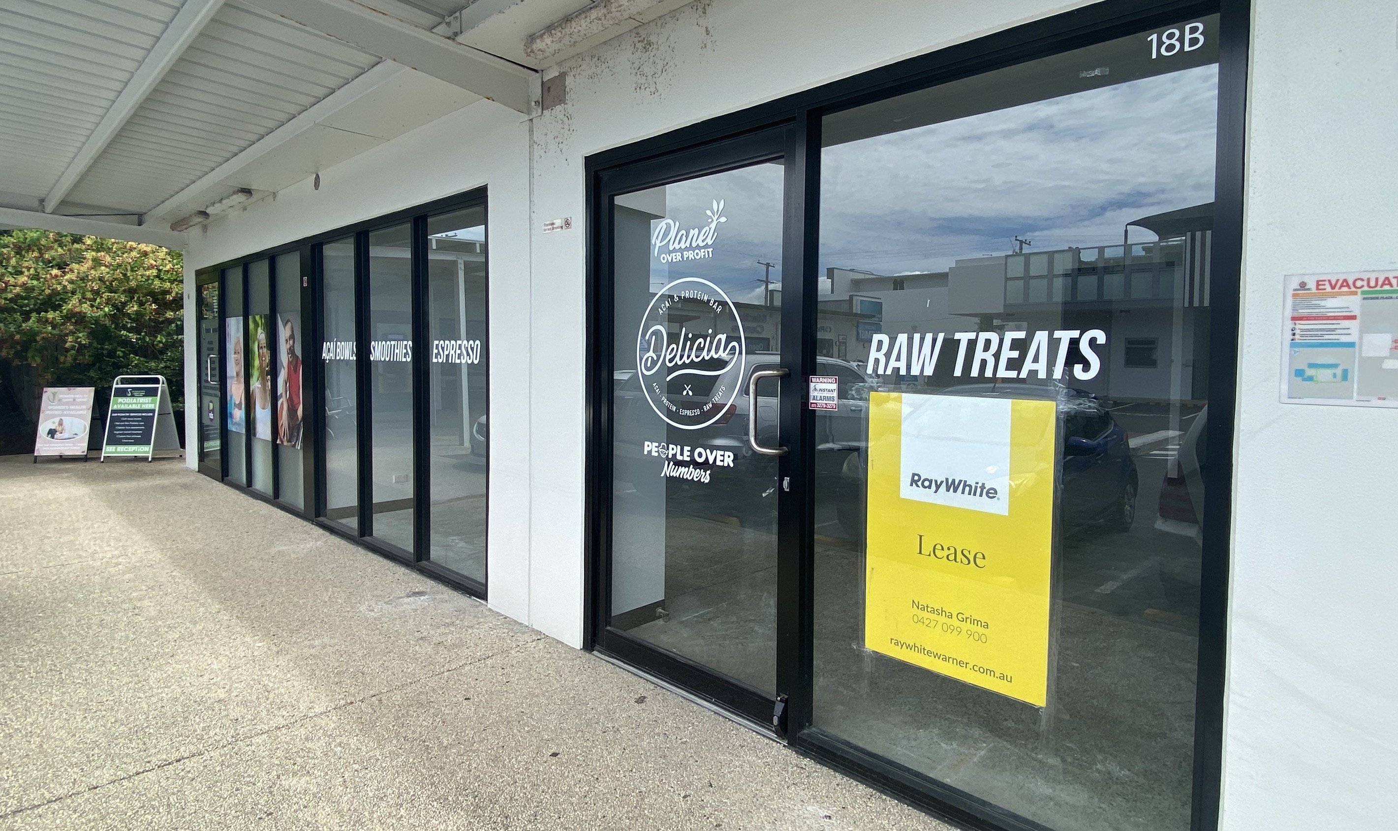 Shop 18B/9 Elizabeth Avenue, Clontarf, QLD 4019