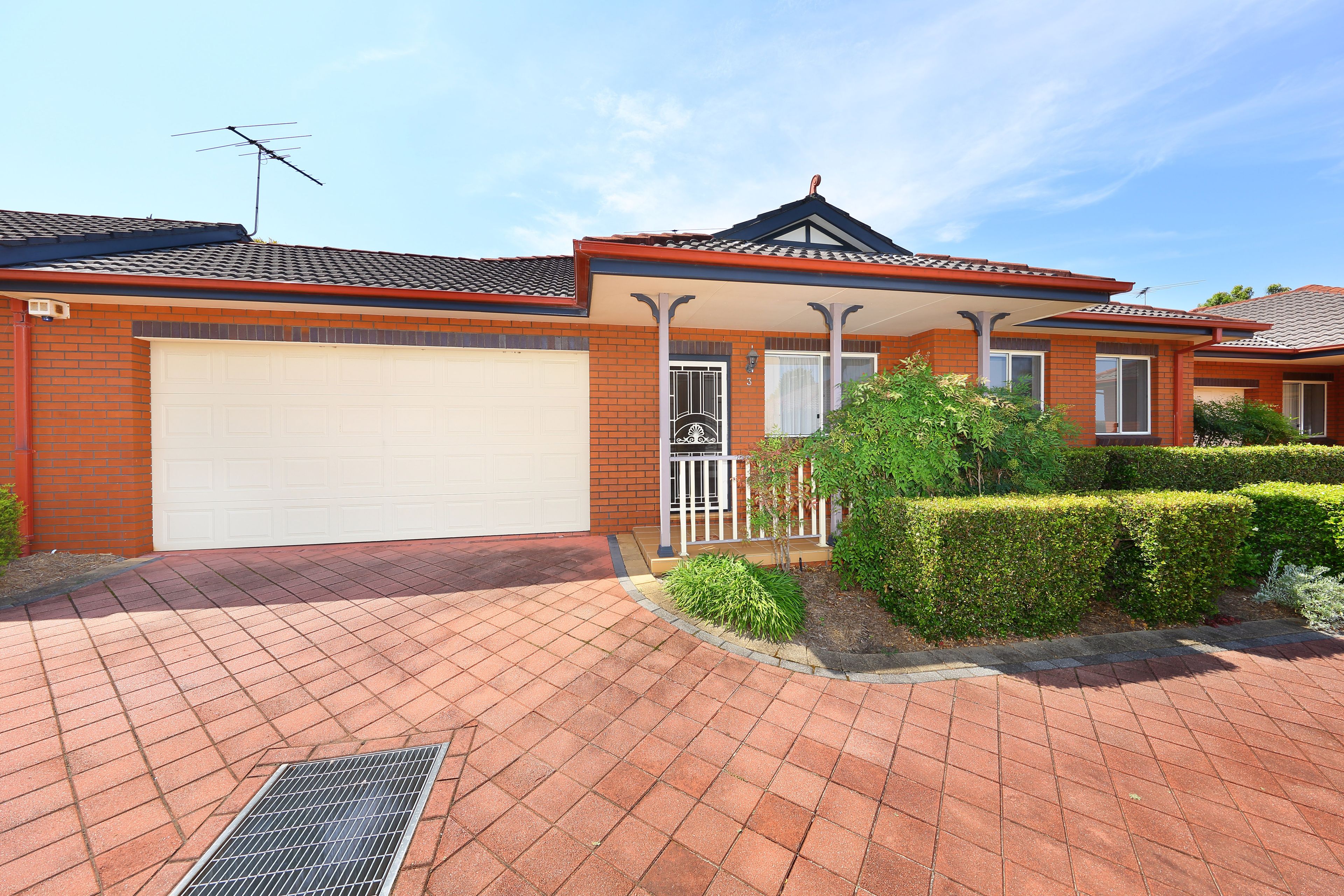 8 Louisa Street, Oatley NSW 2223