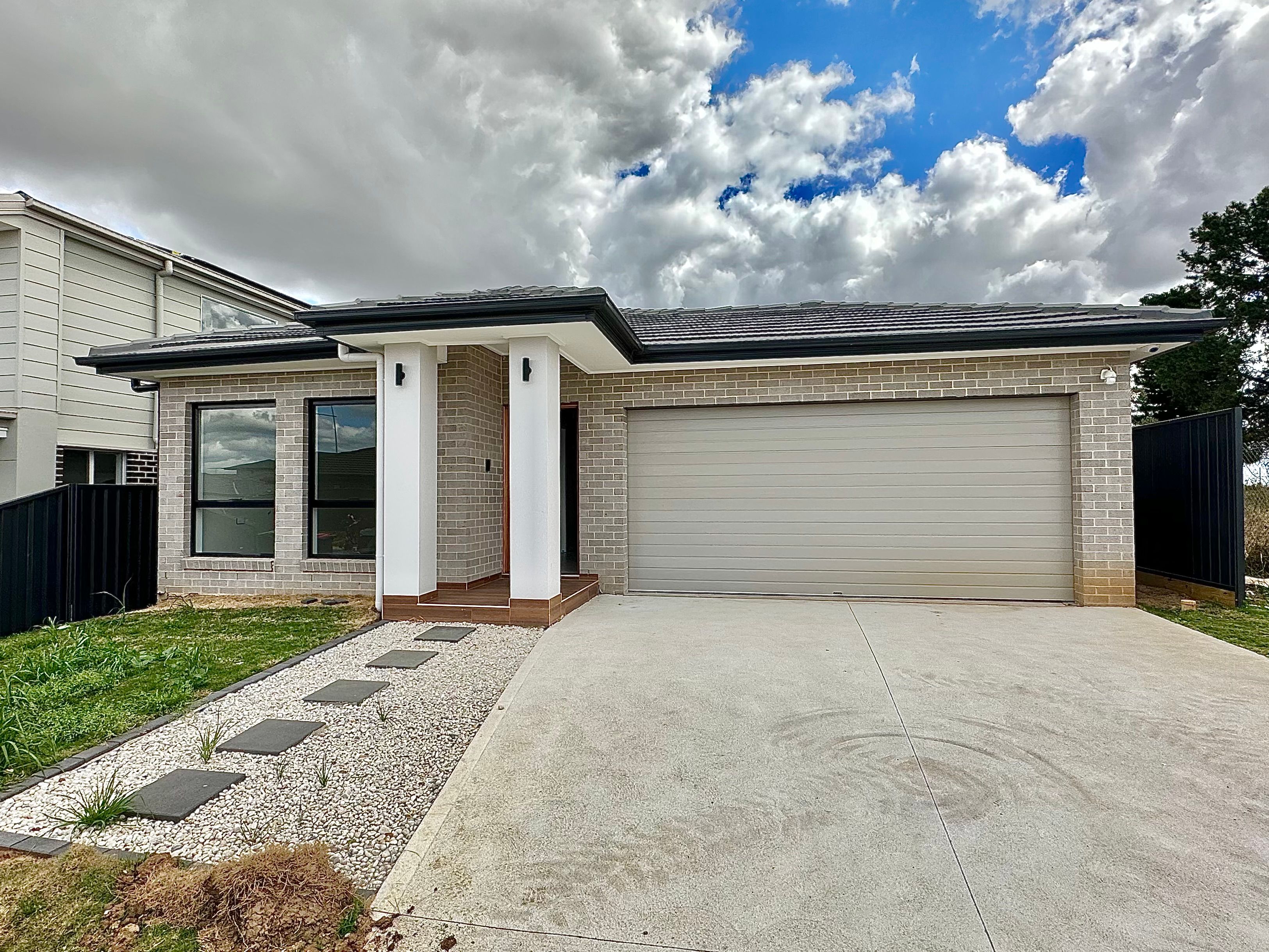 17 Leatherwood Avenue, Leppington, NSW 2179