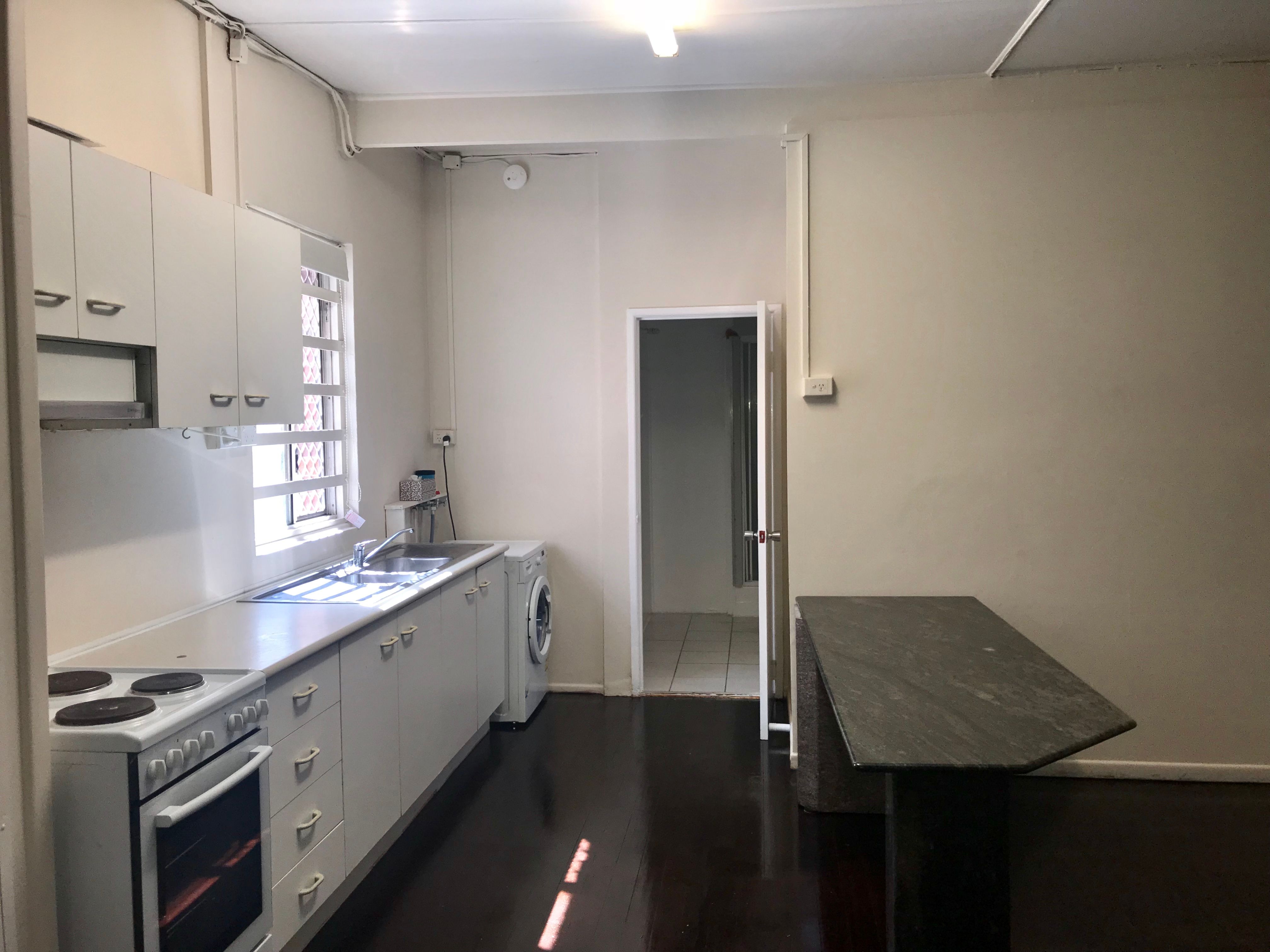 2/2993 Surfers Paradise Boulevard, Surfers Paradise, QLD 4217