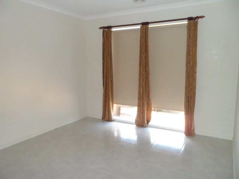 32 Mundi Crescent, Wyndham Vale, VIC 3024