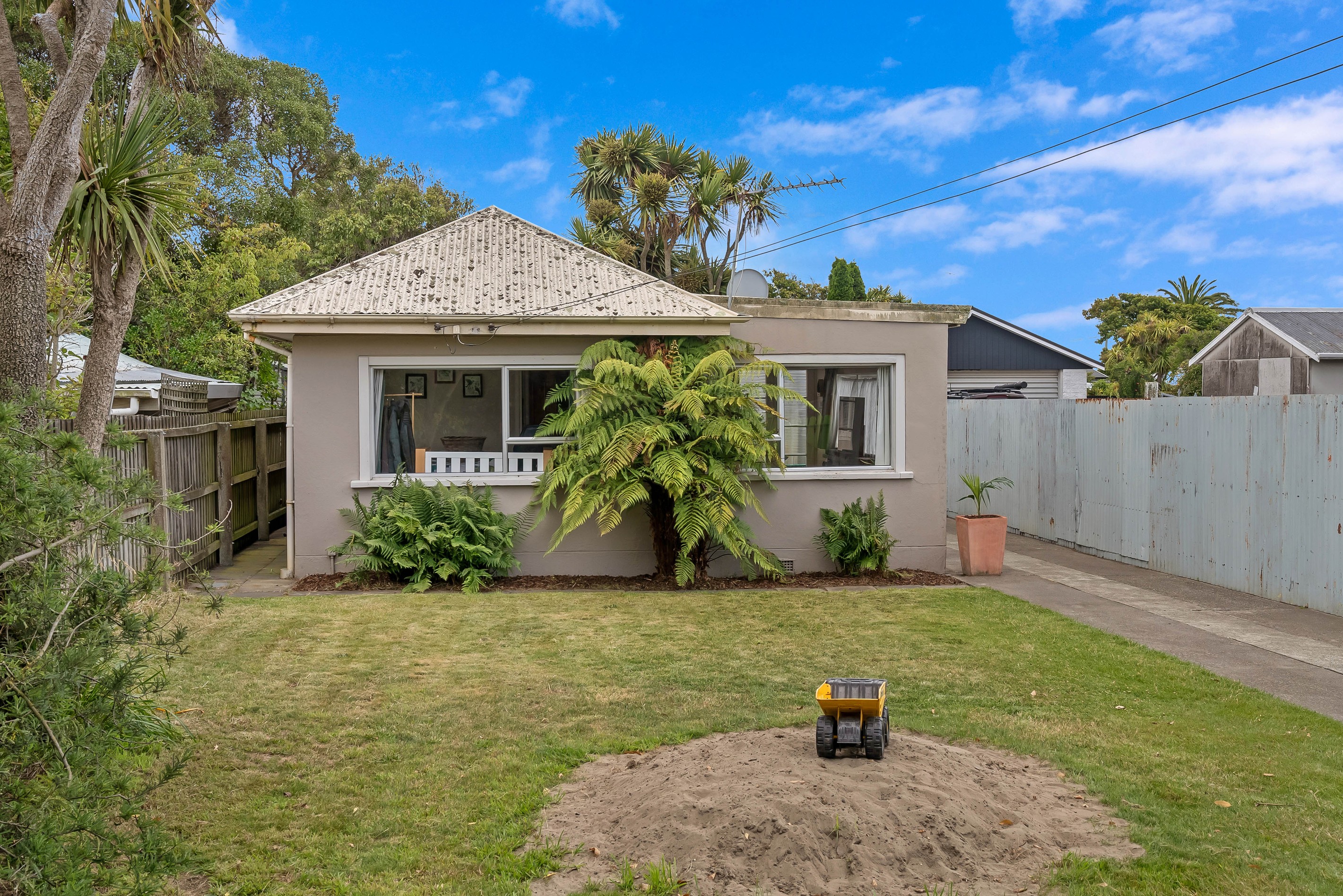 10 Falcon Street, New Brighton, Christchurch City
