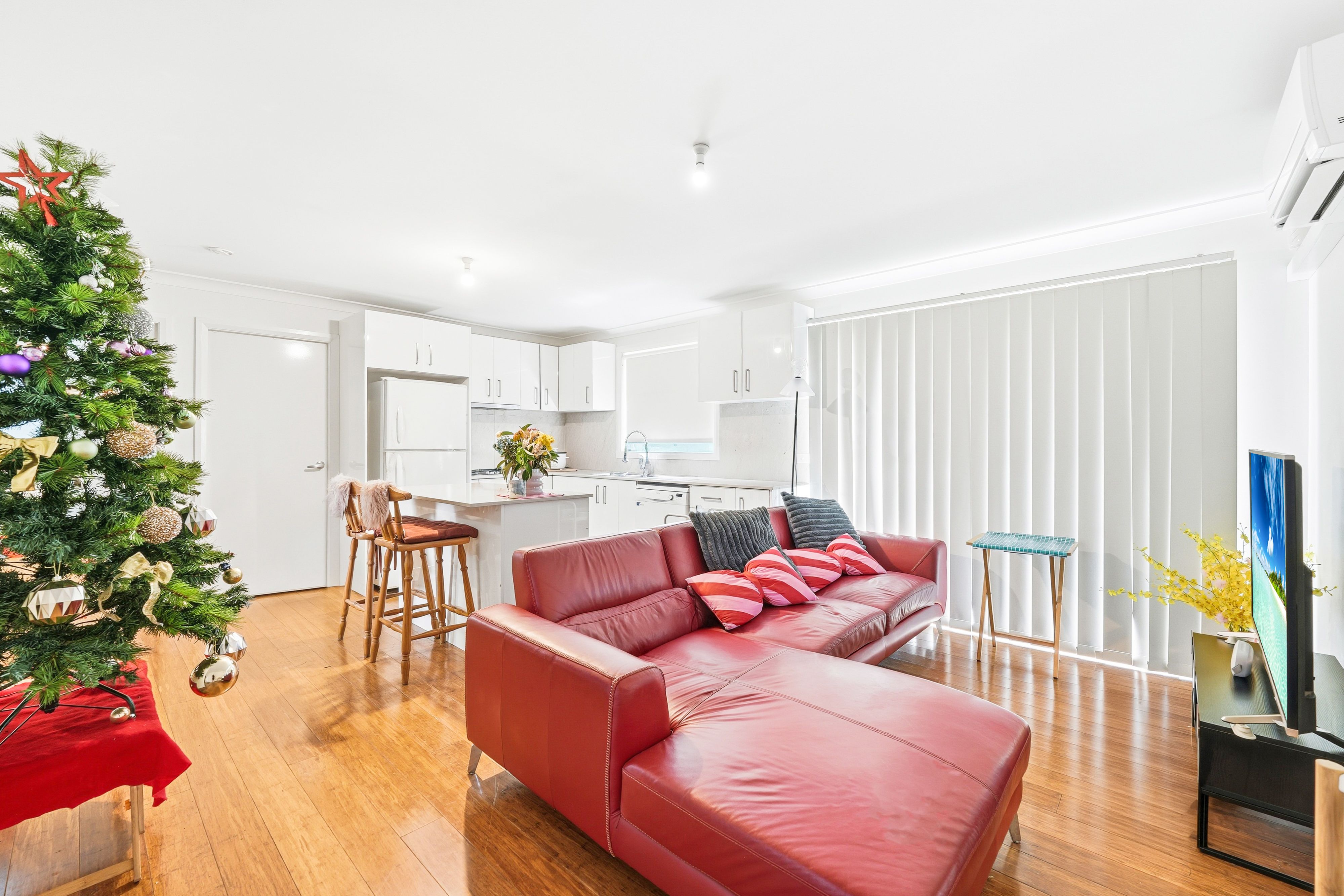 140-140a Mount Druitt Road — photo 4 of 16
