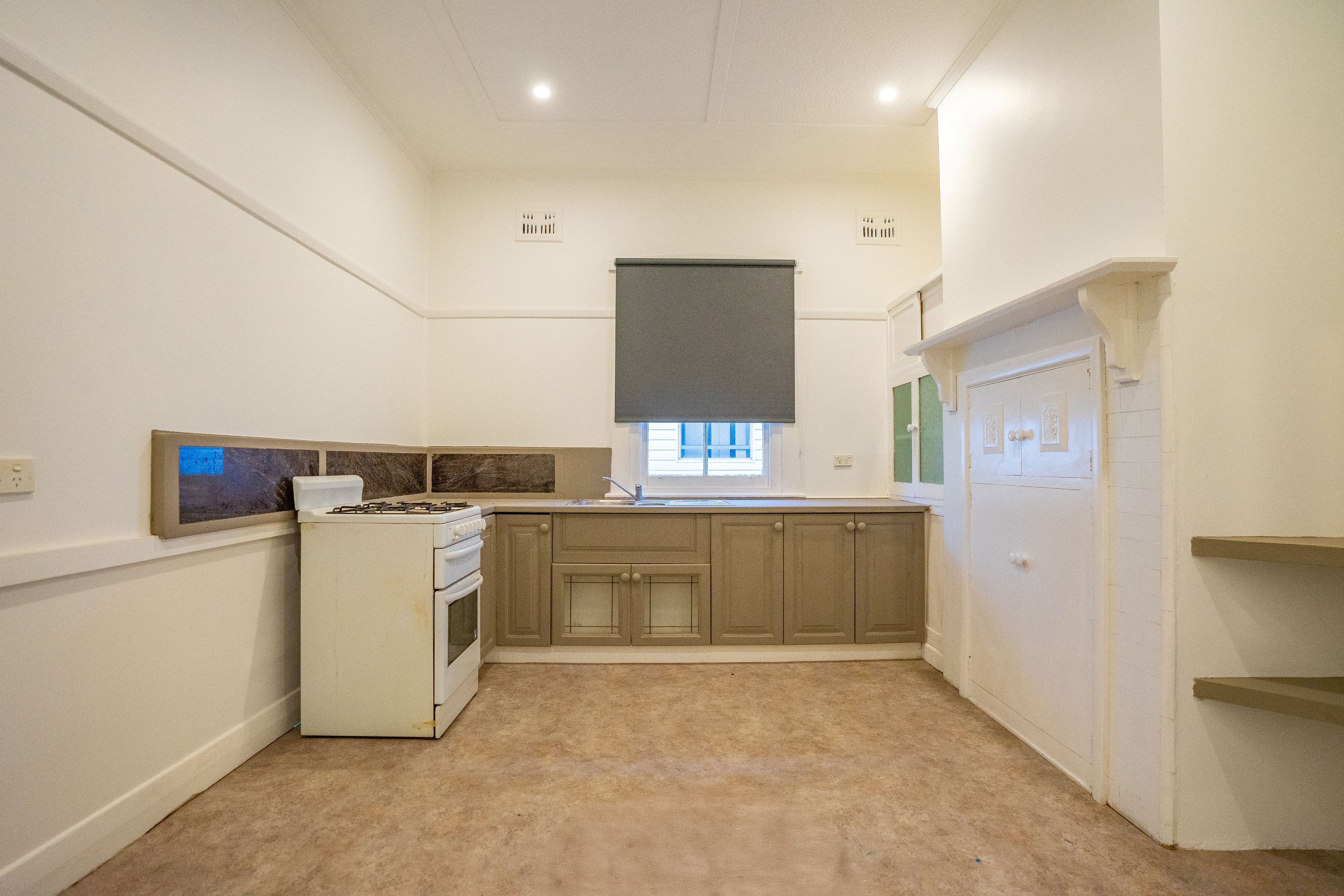 204 Denison Street, Broadmeadow, NSW 2292