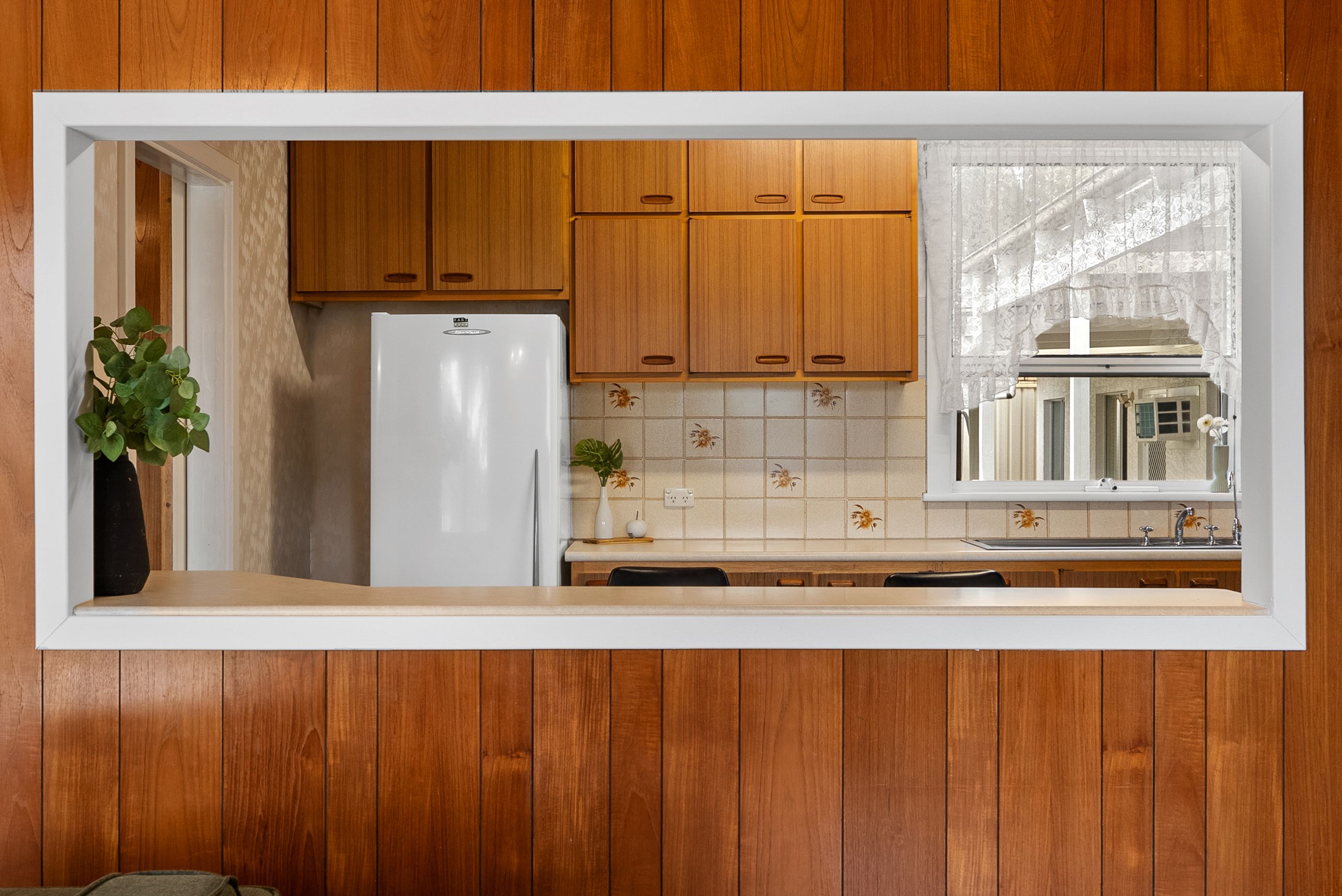 6 Edwards Avenue — photo 7 of 23