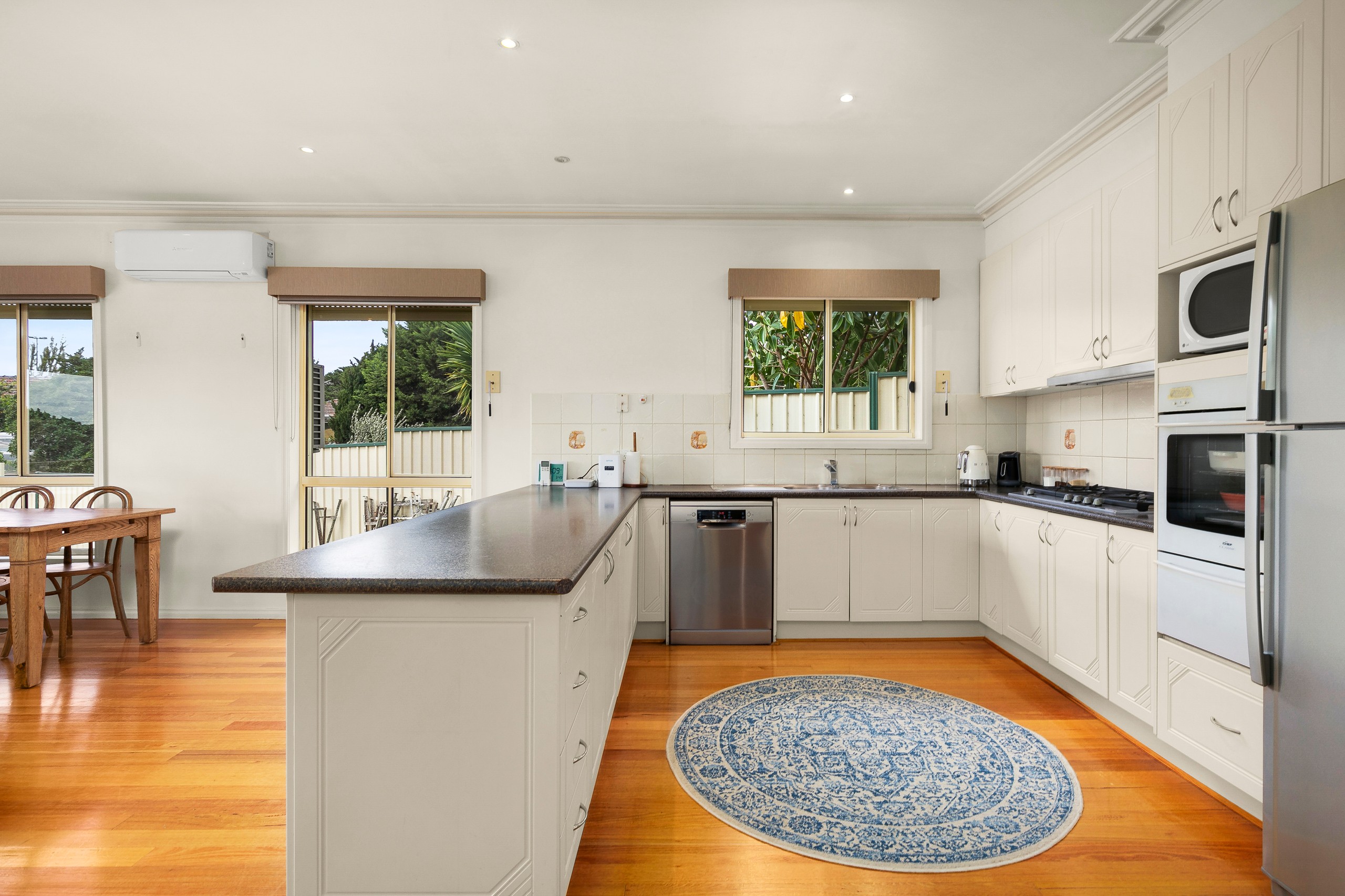18 Mcnicol Close, Meadow Heights, VIC 3048