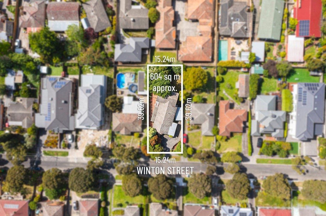 18 Winton Street, Burwood, VIC 3125