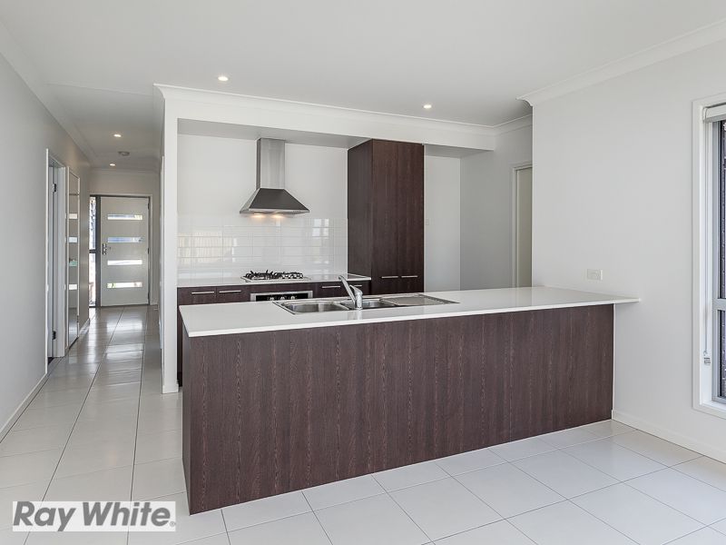 102 Expedition Drive, North Lakes, QLD 4509