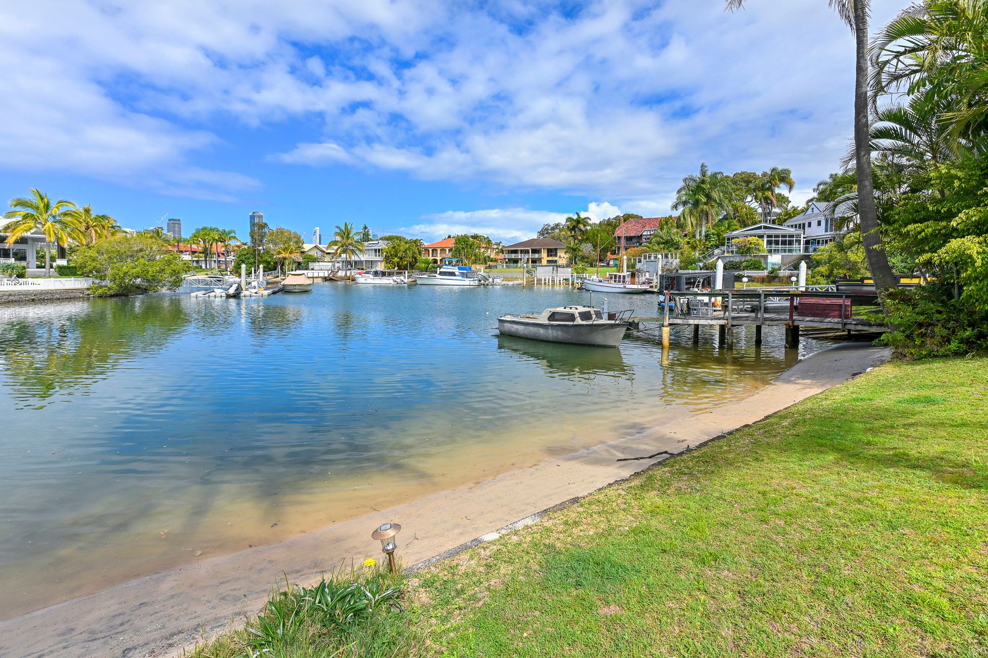 7 Brighton Parade — photo from Ray White Southport