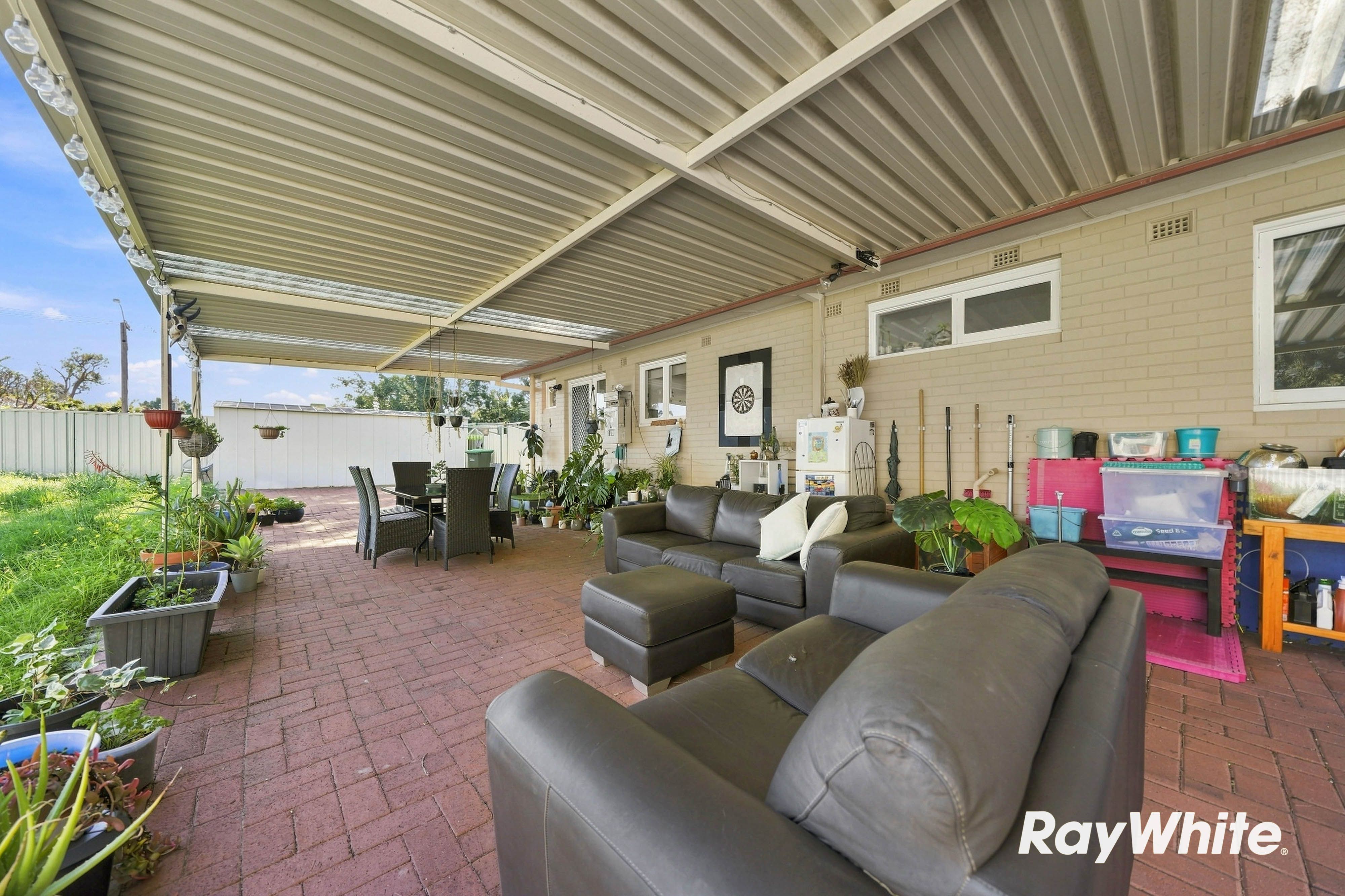 6/43 Golders Way — photo 20 of 25