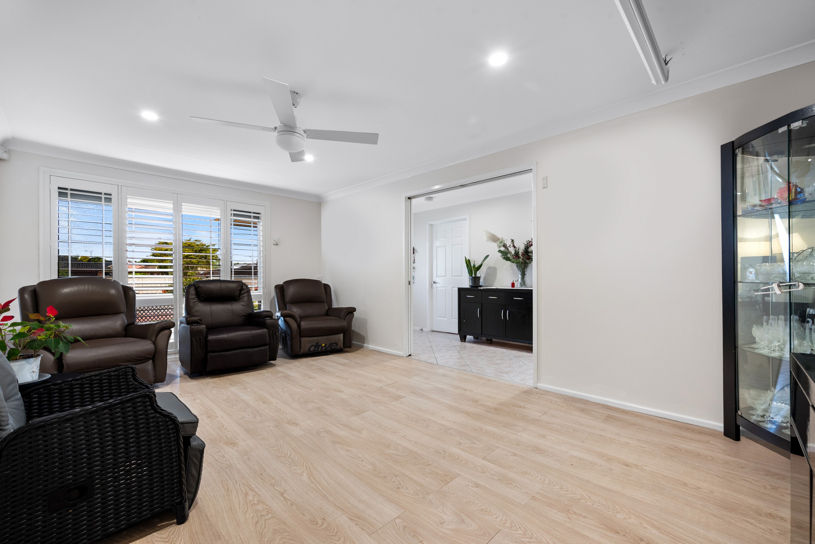 6 Brice Way, St Helens Park, NSW 2560