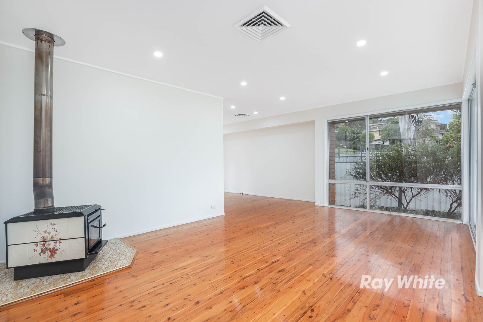 19 Caledonian Avenue, Winston Hills, NSW 2153
