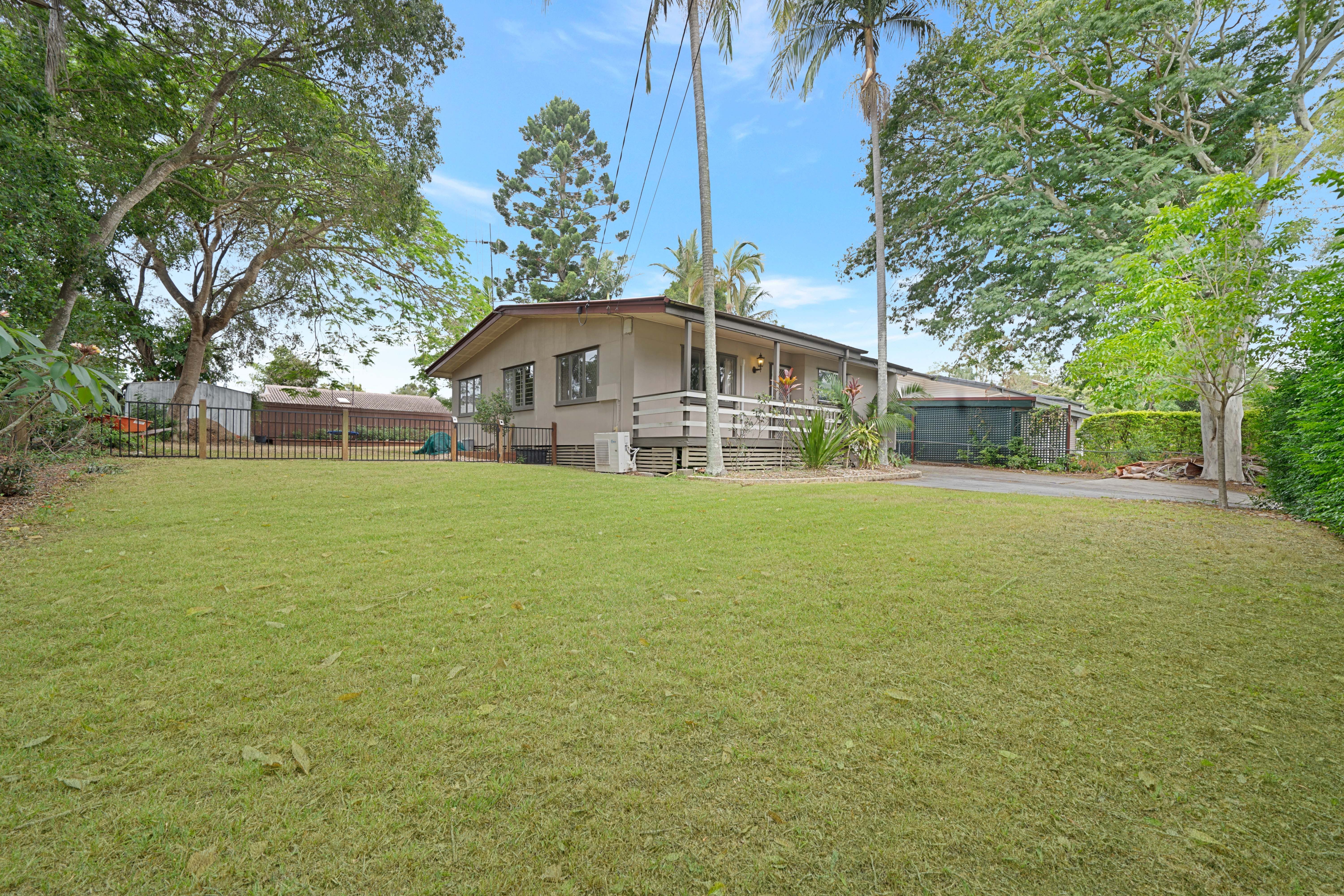 51 Winnetts Road, Daisy Hill, QLD 4127