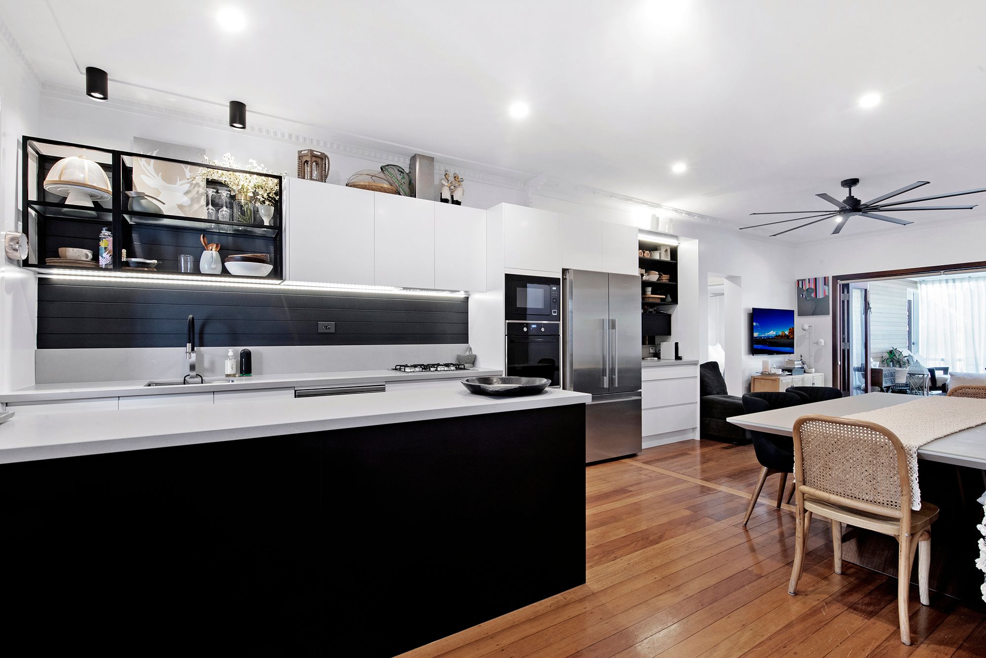 5 Star Avenue, Mermaid Beach, QLD 4218
