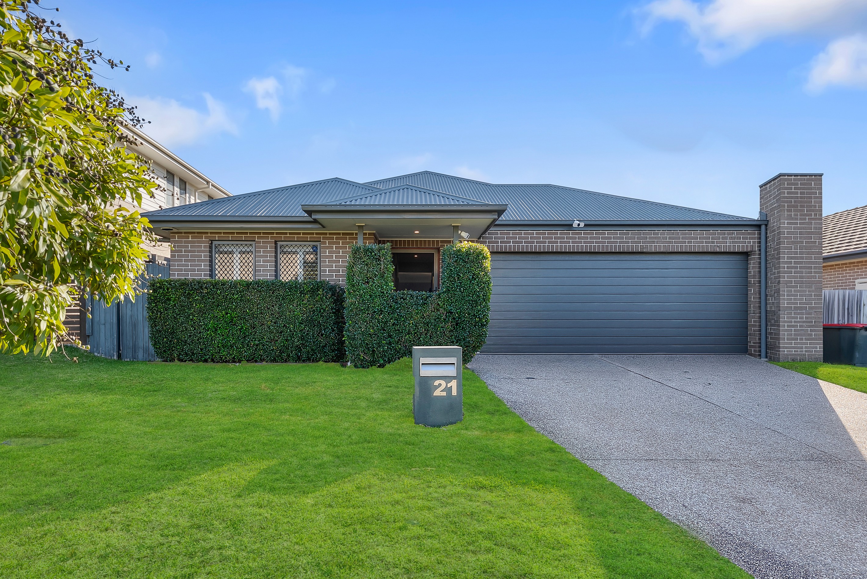 21 Edmund Circuit, North Lakes, QLD 4509