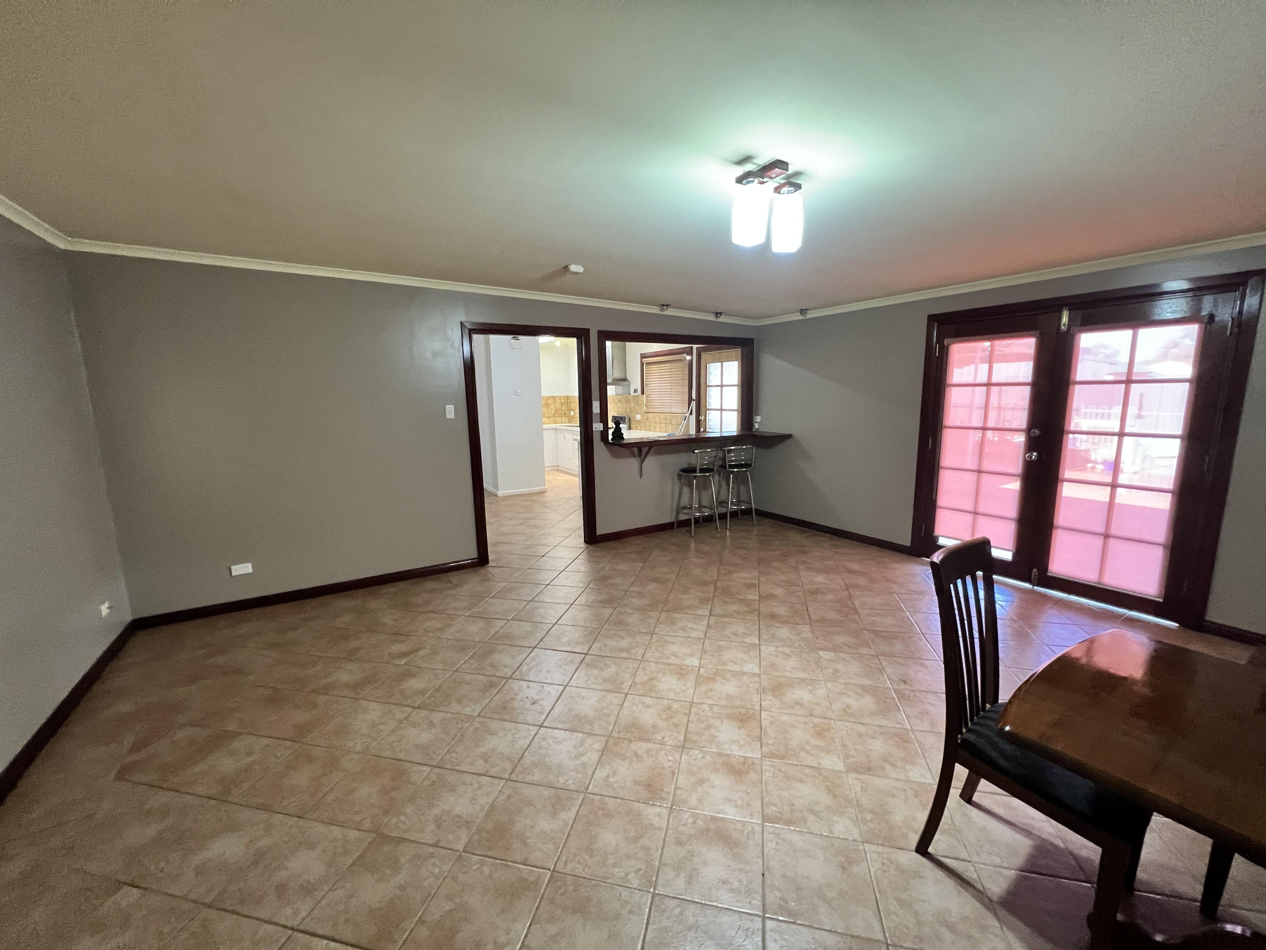 189 Harvy Street — photo 8 of 14