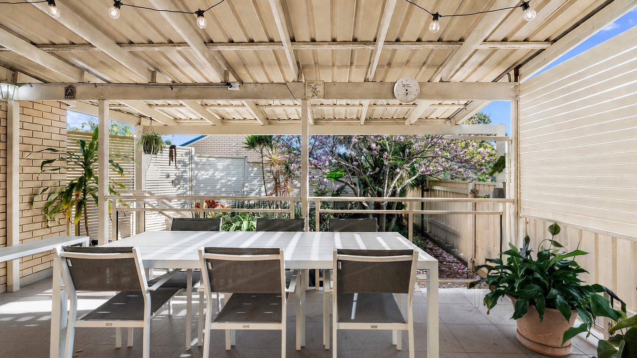 1/16 Holman Street — photo 10 of 11