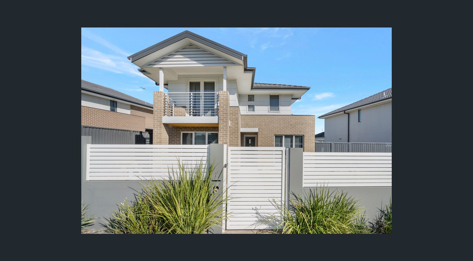 1 Doubletail Lane, Denham Court, NSW 2565