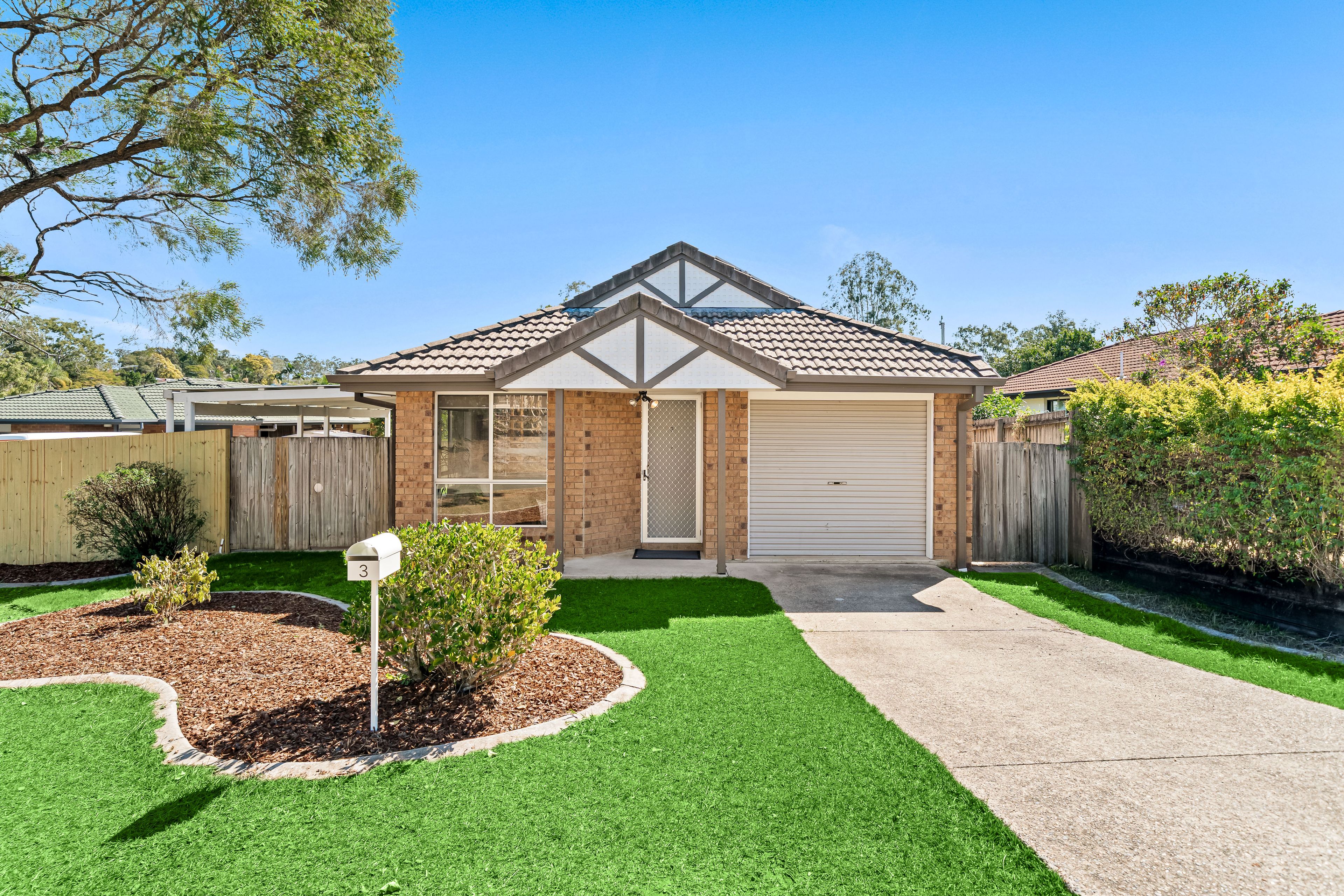 3 Kristine Avenue — photo from Ray White Forest Lake QLD