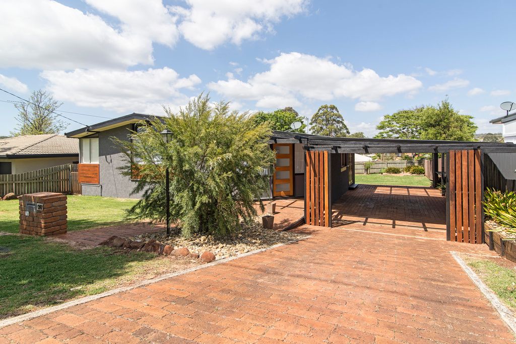 36 Debra Street, Centenary Heights, QLD 4350