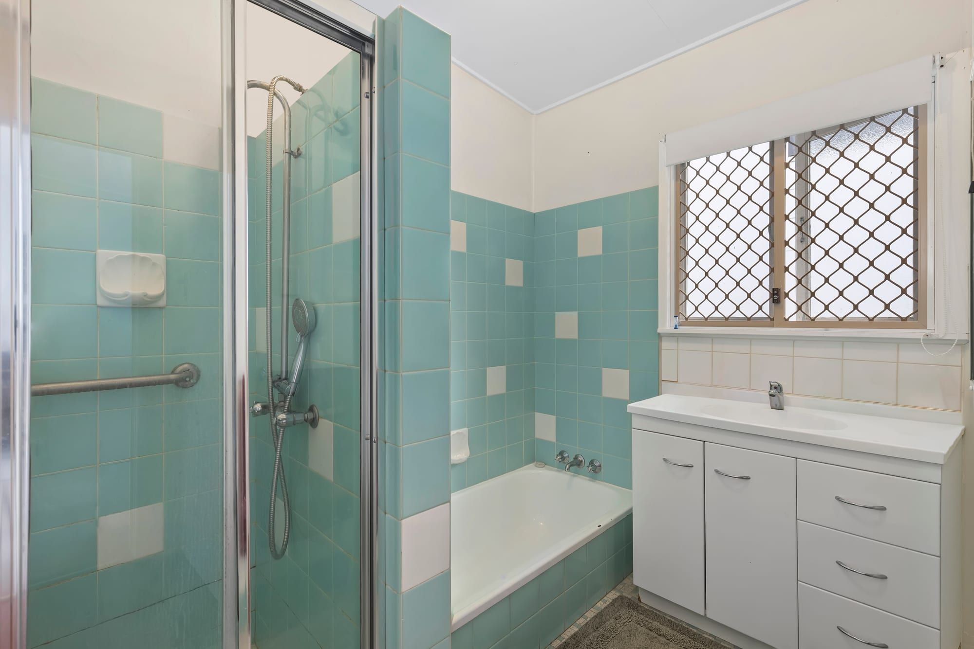 39 Fawkner Street — photo 8 of 13