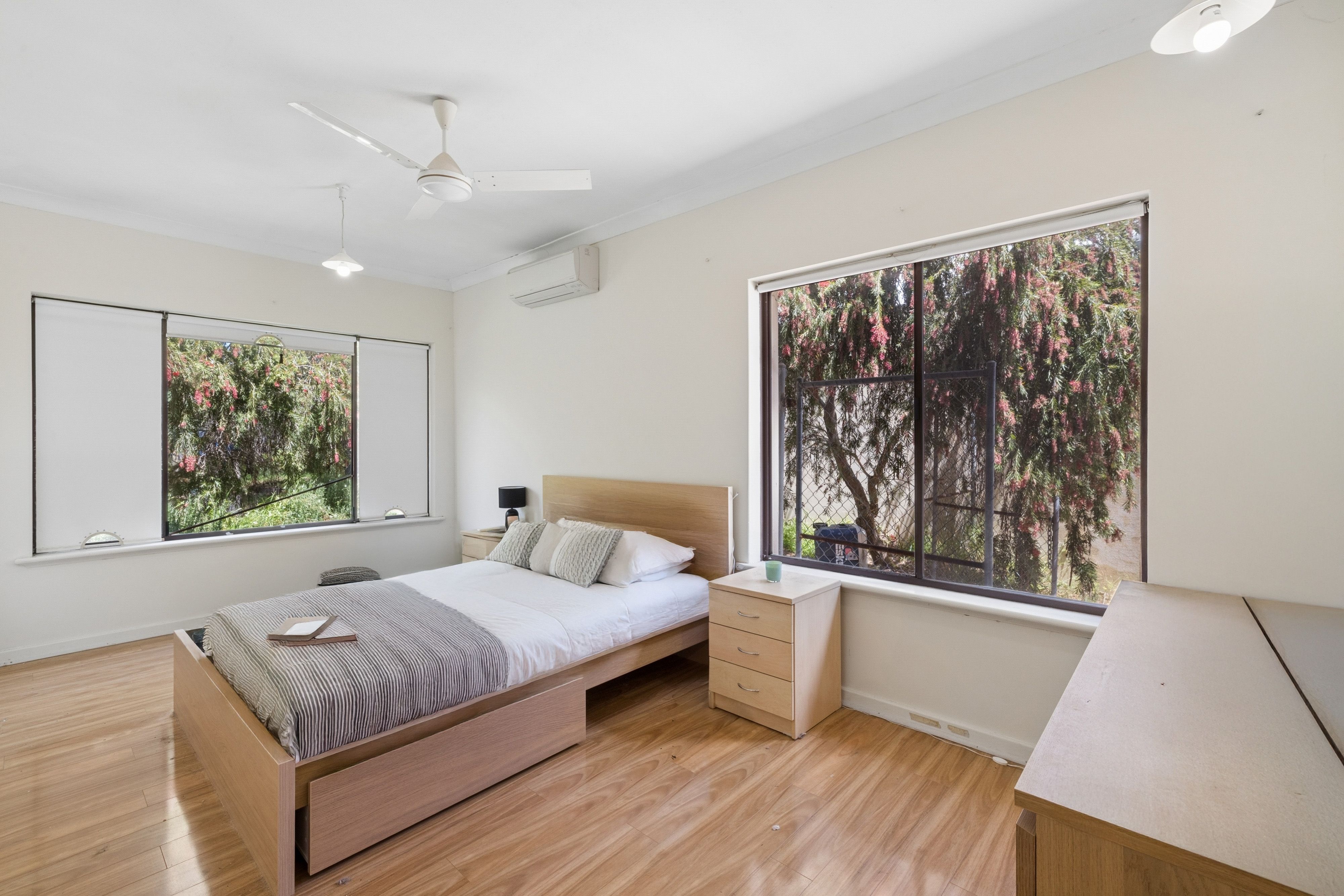 14 Cooper Street — photo 9 of 17