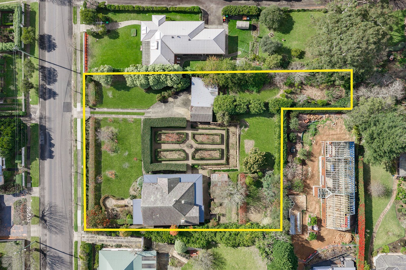 26 Elizabeth Street — photo 9 of 30