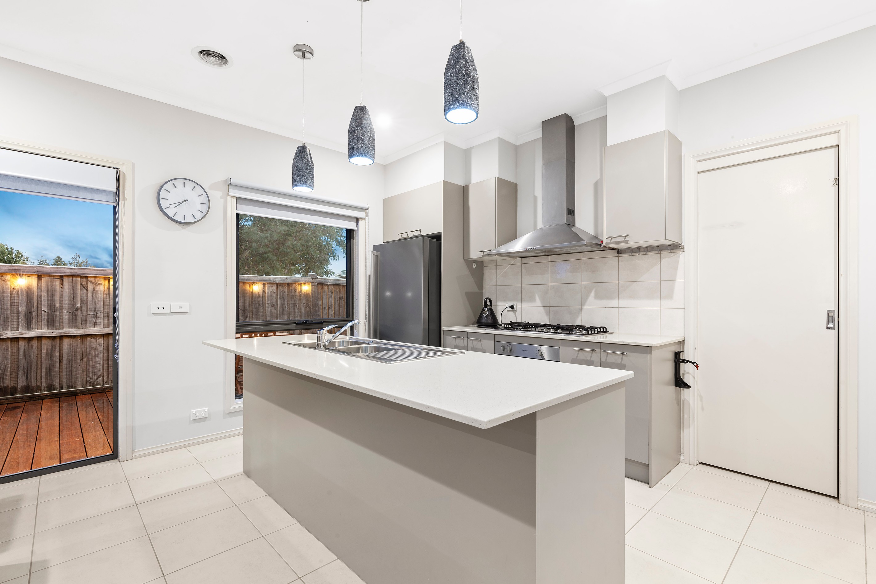 8 Hemlock Way, Epping, VIC 3076