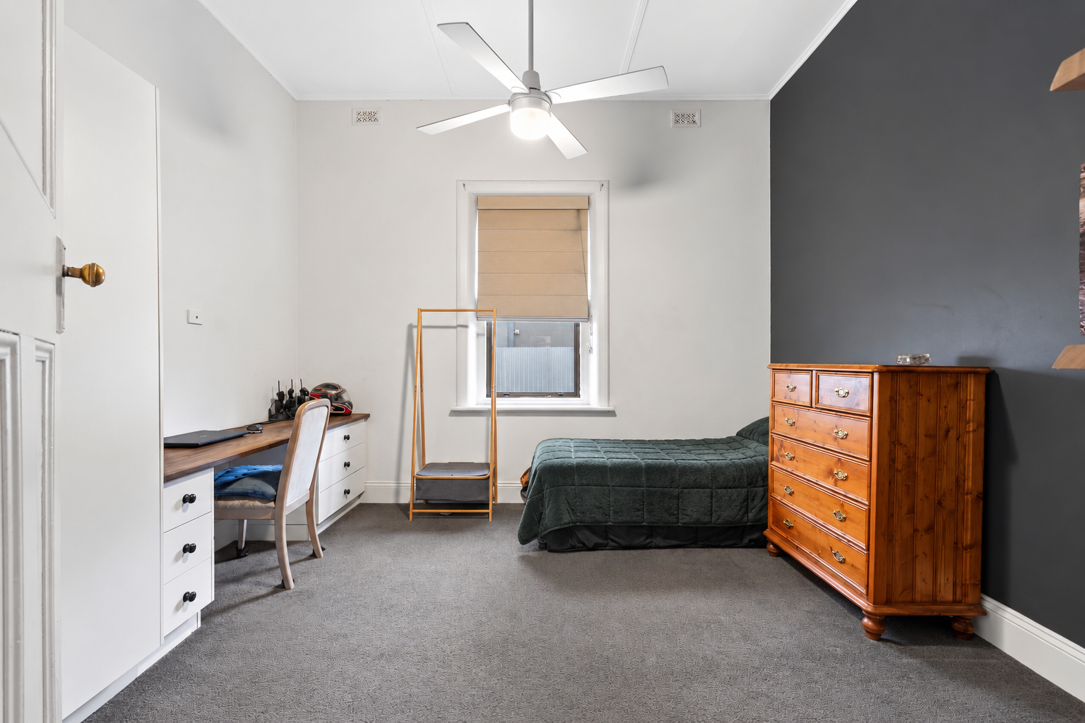 10 Myall Avenue — photo 13 of 25