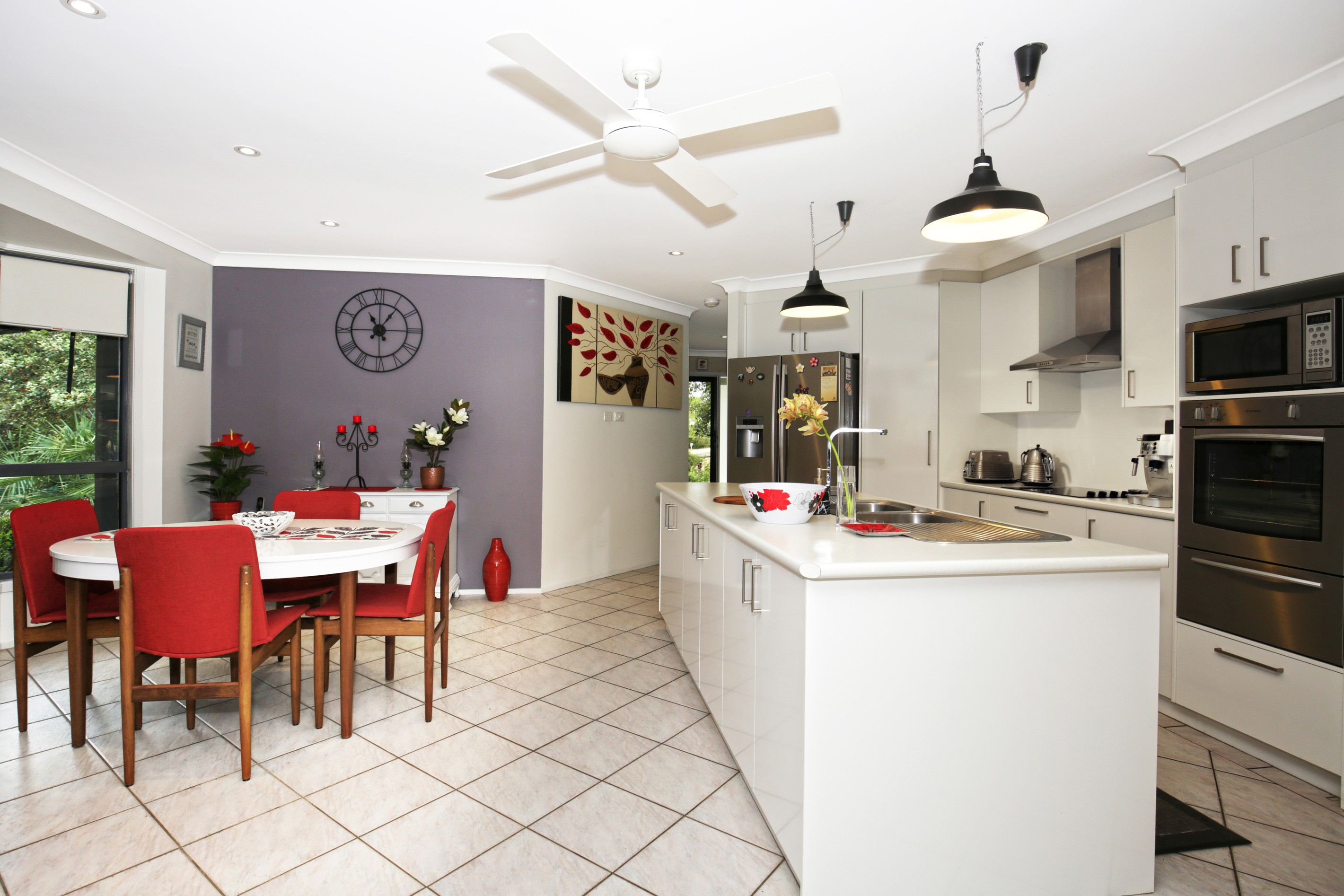 1 Tartarian Crescent, Bomaderry, NSW 2541