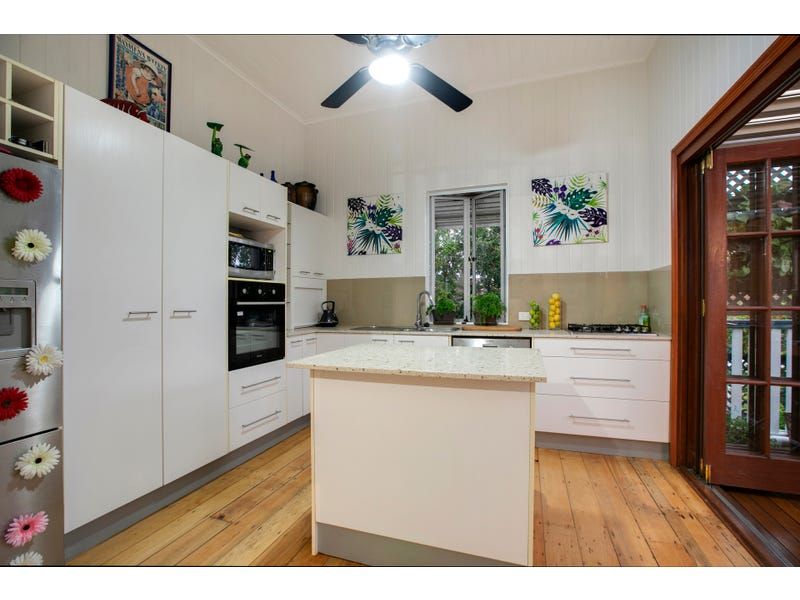 18 Windsor Street, Nundah, QLD 4012