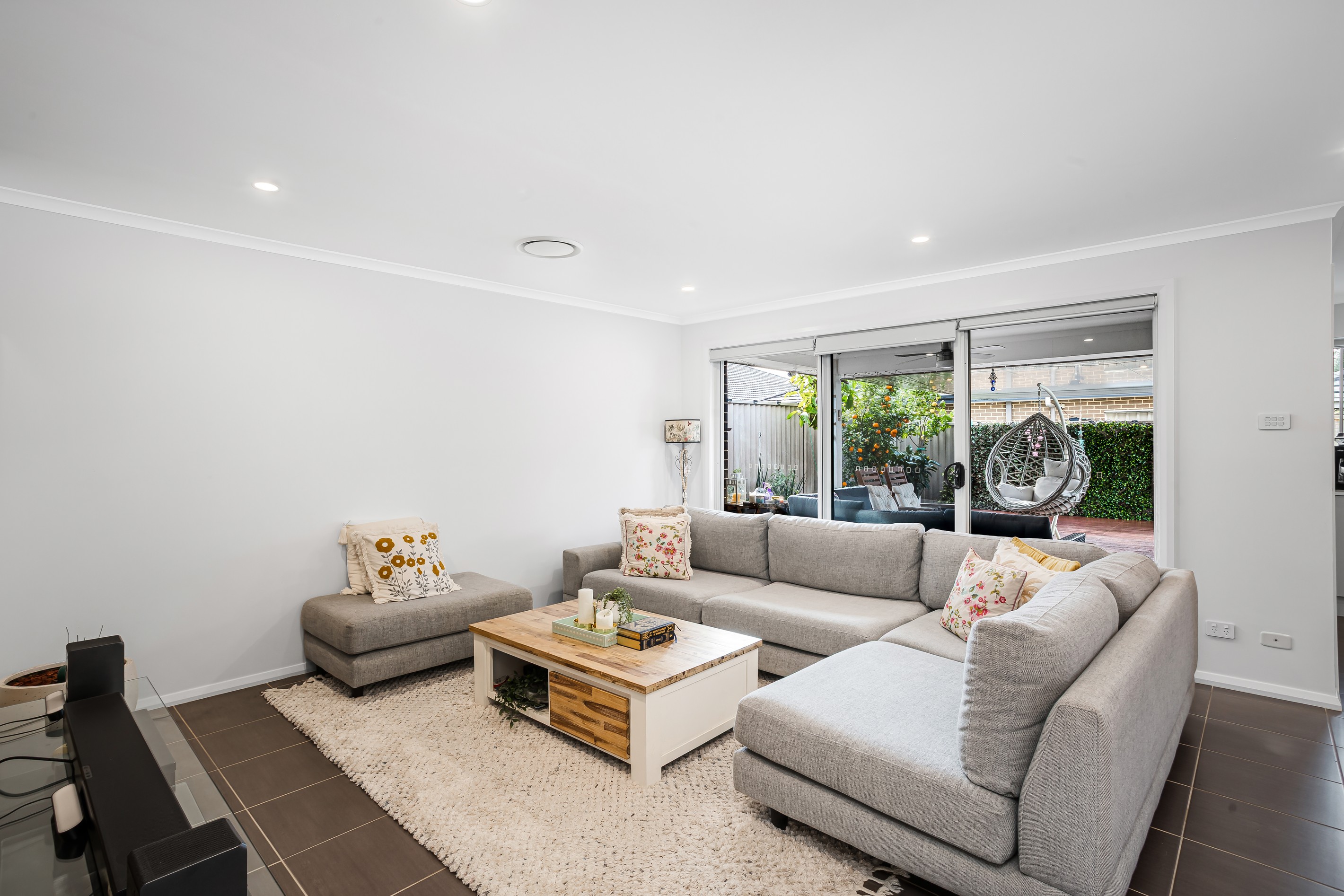 12 Binalong Street, JORDAN SPRINGS, NSW 2747