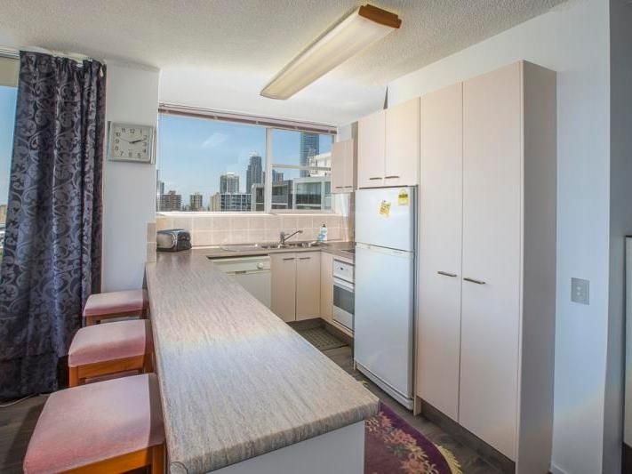 141/30 Watson Esplanade, Surfers Paradise, QLD 4217