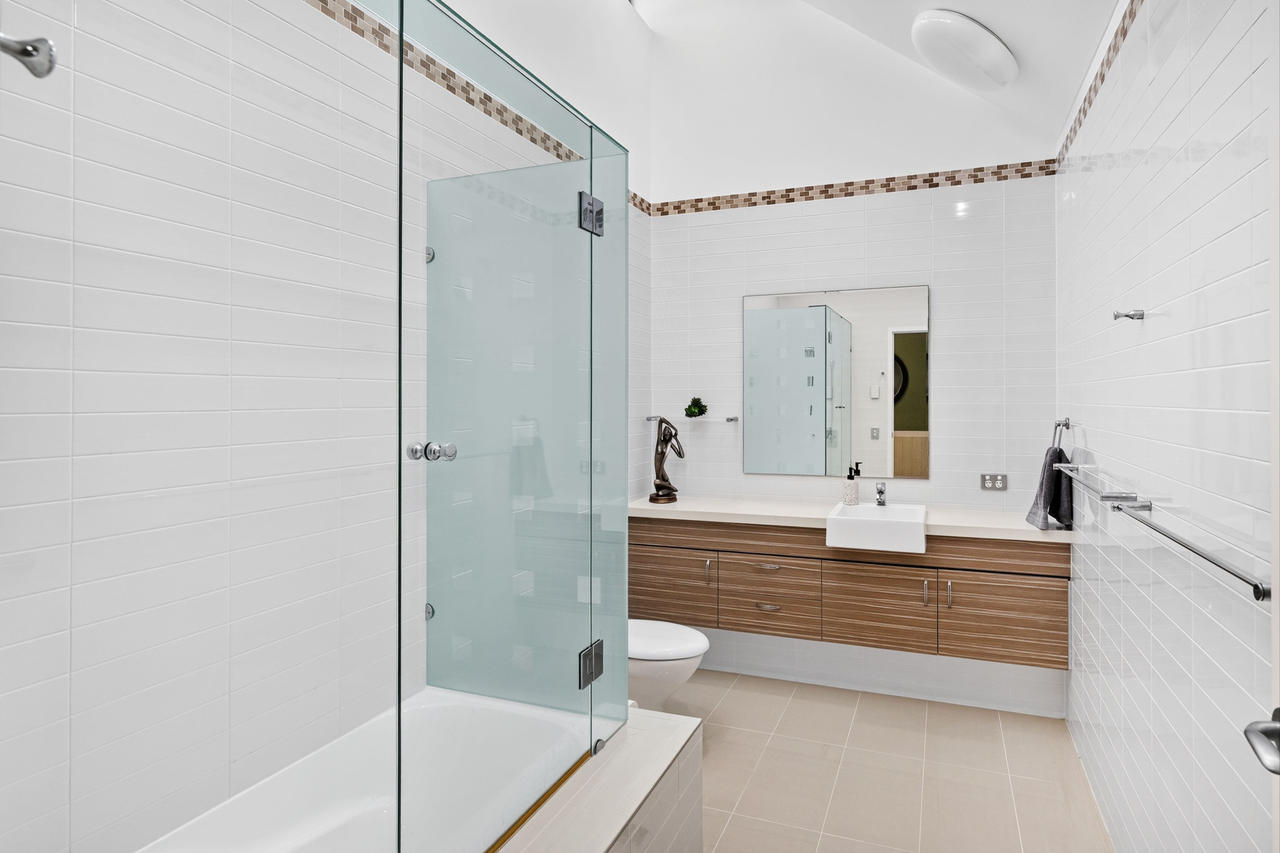 5404 Bay Hill Terrace — photo 15 of 19